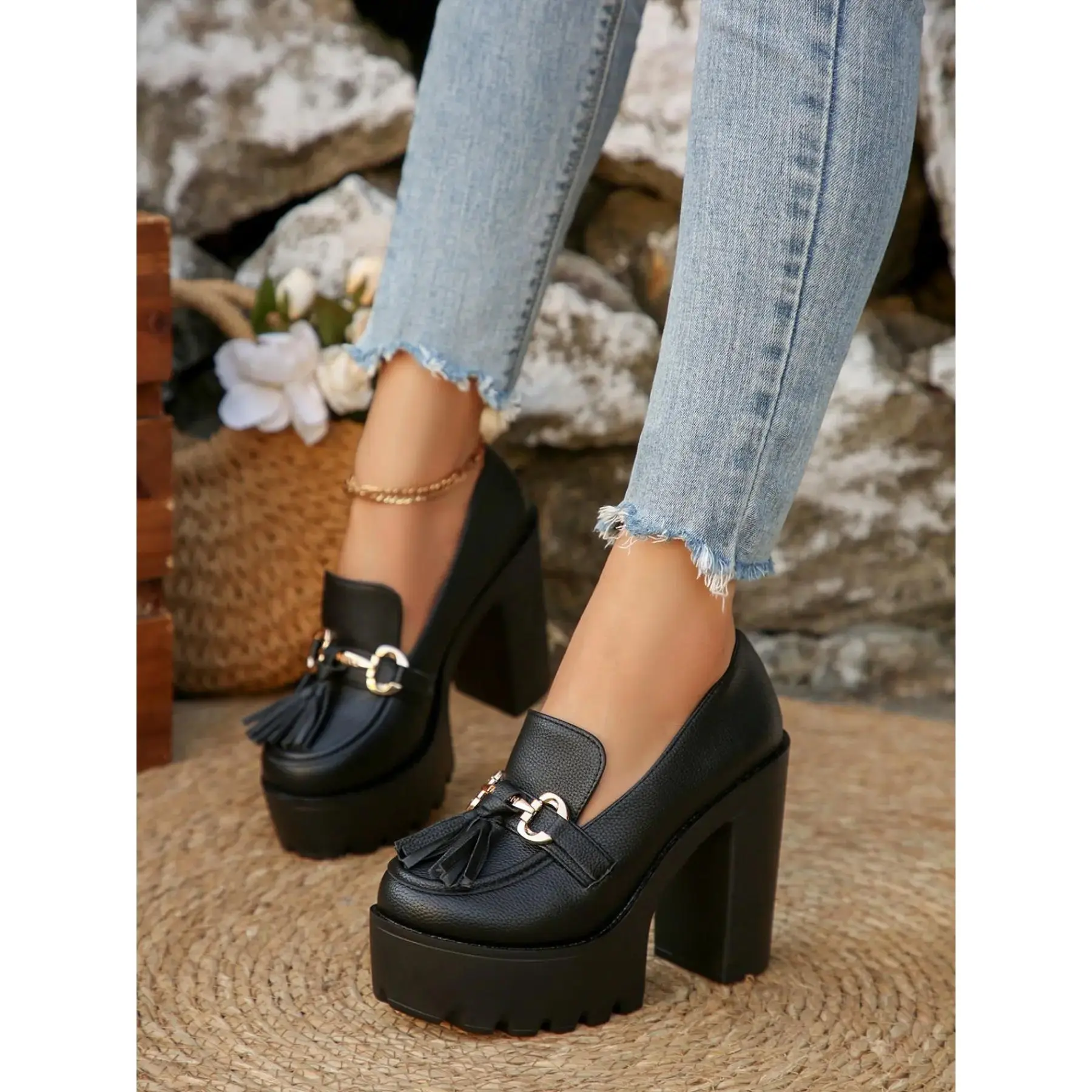 YYW1 Women's Thick Sole Solid Color Loafers, Design-On Shoes, Classic On, Comfortable Rubber Soles, All-Season Casual Footwear, Versatile Office & Daily Wear, Flatform