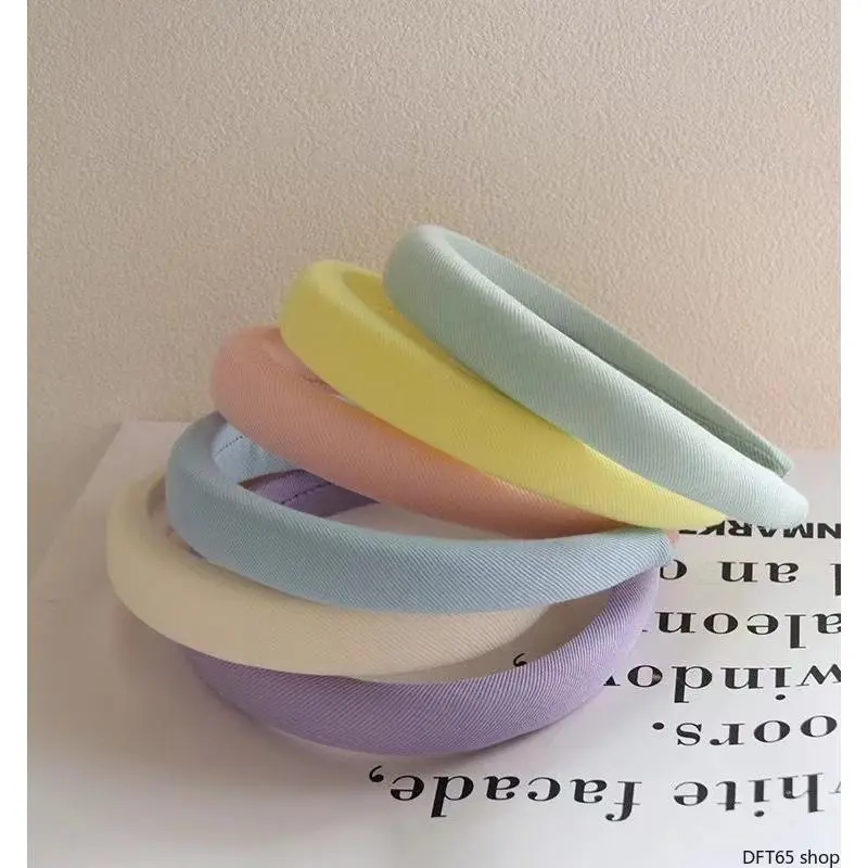 Cream Pastel Cloud Wide Padded Headband Soft Smooth Fabric Thick Cushioned Top Design Non Slip Inner Band Lightweight Elastic Silhouette For Women Daily Makeup Washing Face Elegant Minimalist Decorative Hair Accessory