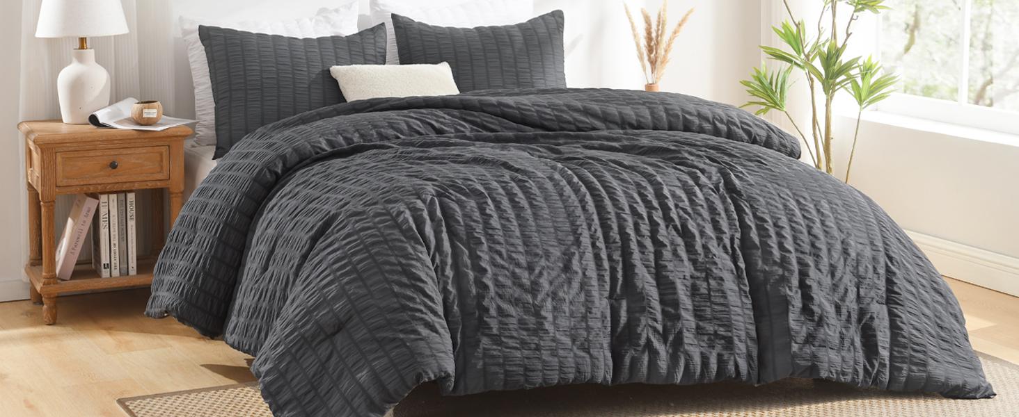 Seersucker King Comforter Set (104x90 inches), 3 Pieces - 100% Soft Washed Microfiber Lightweight Comforter with 2 Pillowcases, All Season Down Alternative Comforter Set for Bedding, Gray