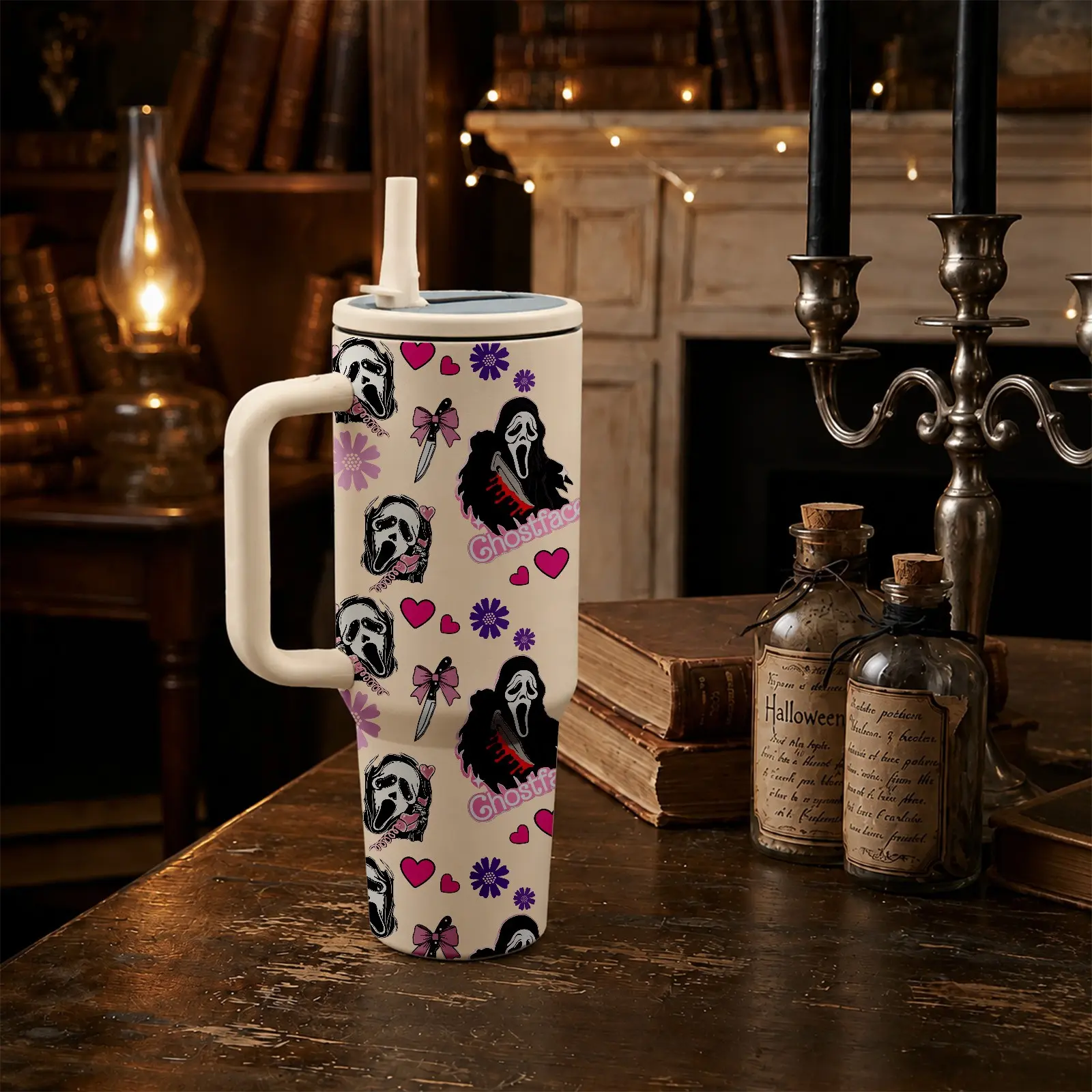 1PC Scream Sweetheart Tumbler 40oz, Cute Horror Halloween Cup with Ghostface Pattern, Pink Heart & Bow Design, Spooky Girly Aesthetic Insulated Water Bottle with Handle, Reusable Travel Coffee Mug for Halloween Party Gifts