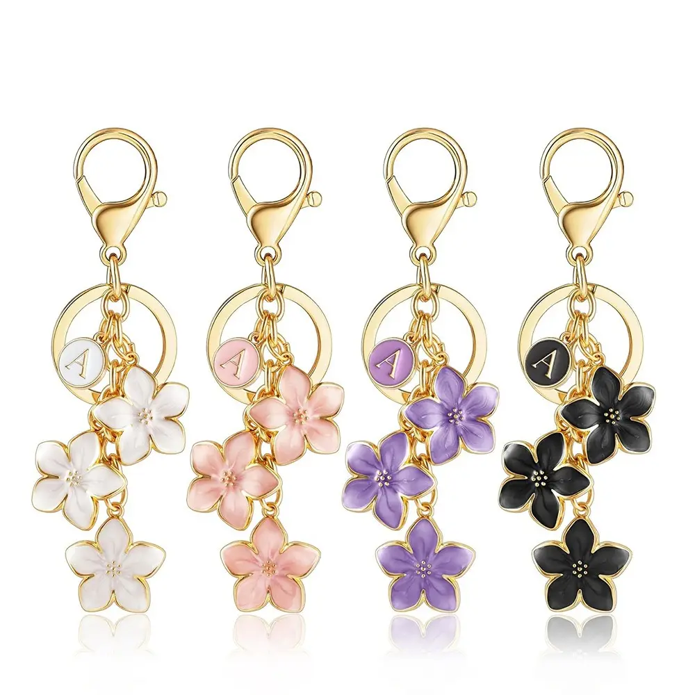 Pastel Floral Alloy Pendant Custom Single Alphabet Charm Polished Gold Tone Split Key Ring Smooth Anti-Tarnish Surface Compact Light Silhouette For Women Handbag Purse Car Keys Portable Personalized Soft Floral Themed Decorative Bag Charm Accessory