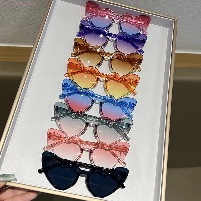 Kids' Heart Shaped Sunglasses 8-Pack, Flexible Plastic Frames with UV Protection, Lightweight Junior Accessories for Parties & Fiesta