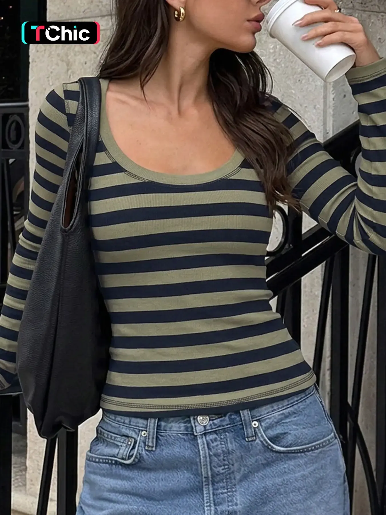 Women's Wide Stripe Scoop Neck Long Sleeve Top Slim Form-Fitting Cropped Silhouette Casual Y2K Streetwear Style Perfect for Daily Errands Brunch Date Outings