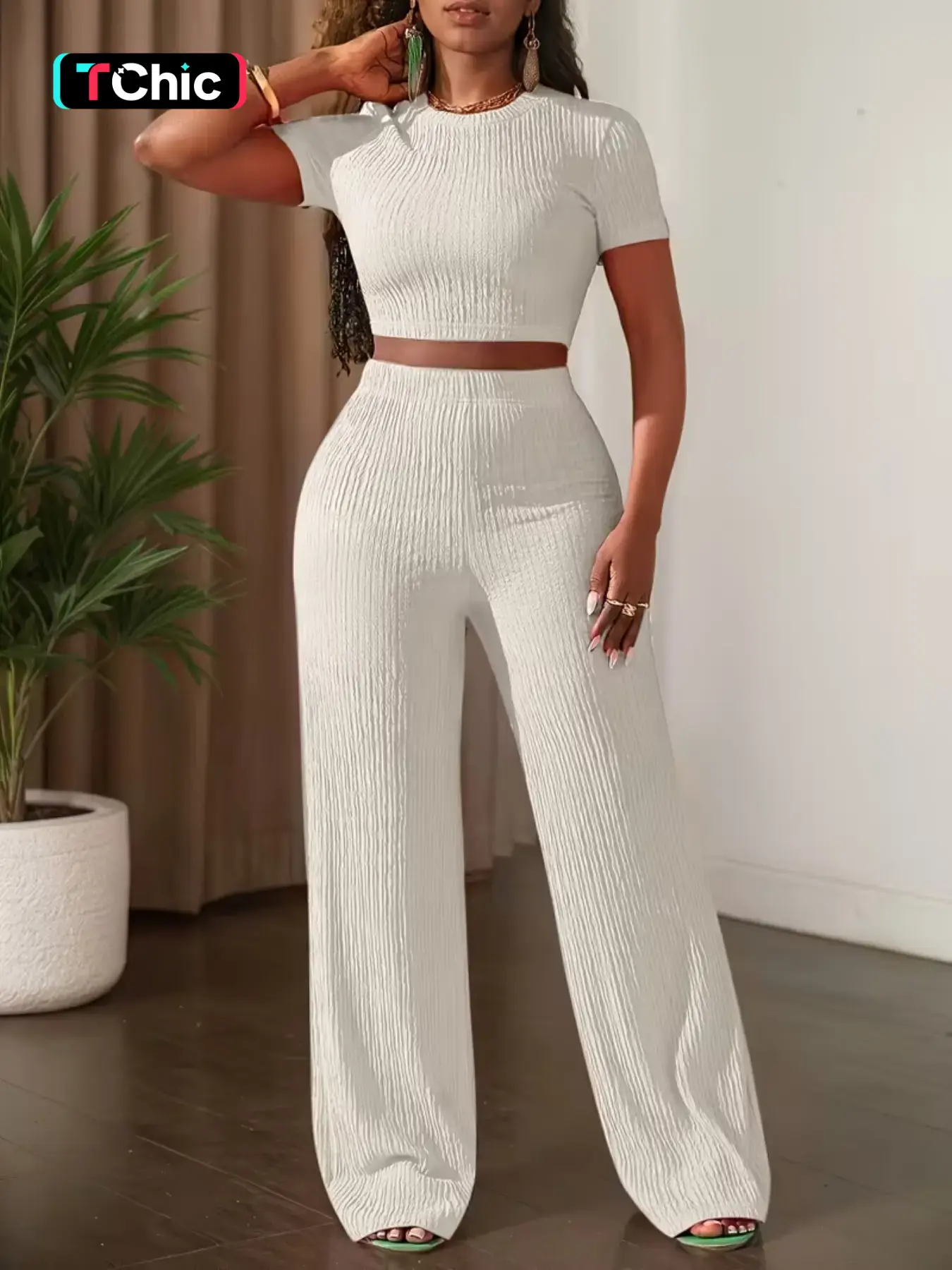 Women's White Summer Casual Elegant Style Vacation Holiday Two Pieces Set,Round Neck Short-Sleeved Truncated T-Shirt & Wide-Leg Pants Striped Knitted Fabric