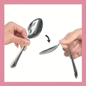 [Educational] A perfect party magic prop: a spoon that bends with your mind. Easy to demonstrate, no skill required for close-up performances. A novel, funny, educational game, joke, or prank.