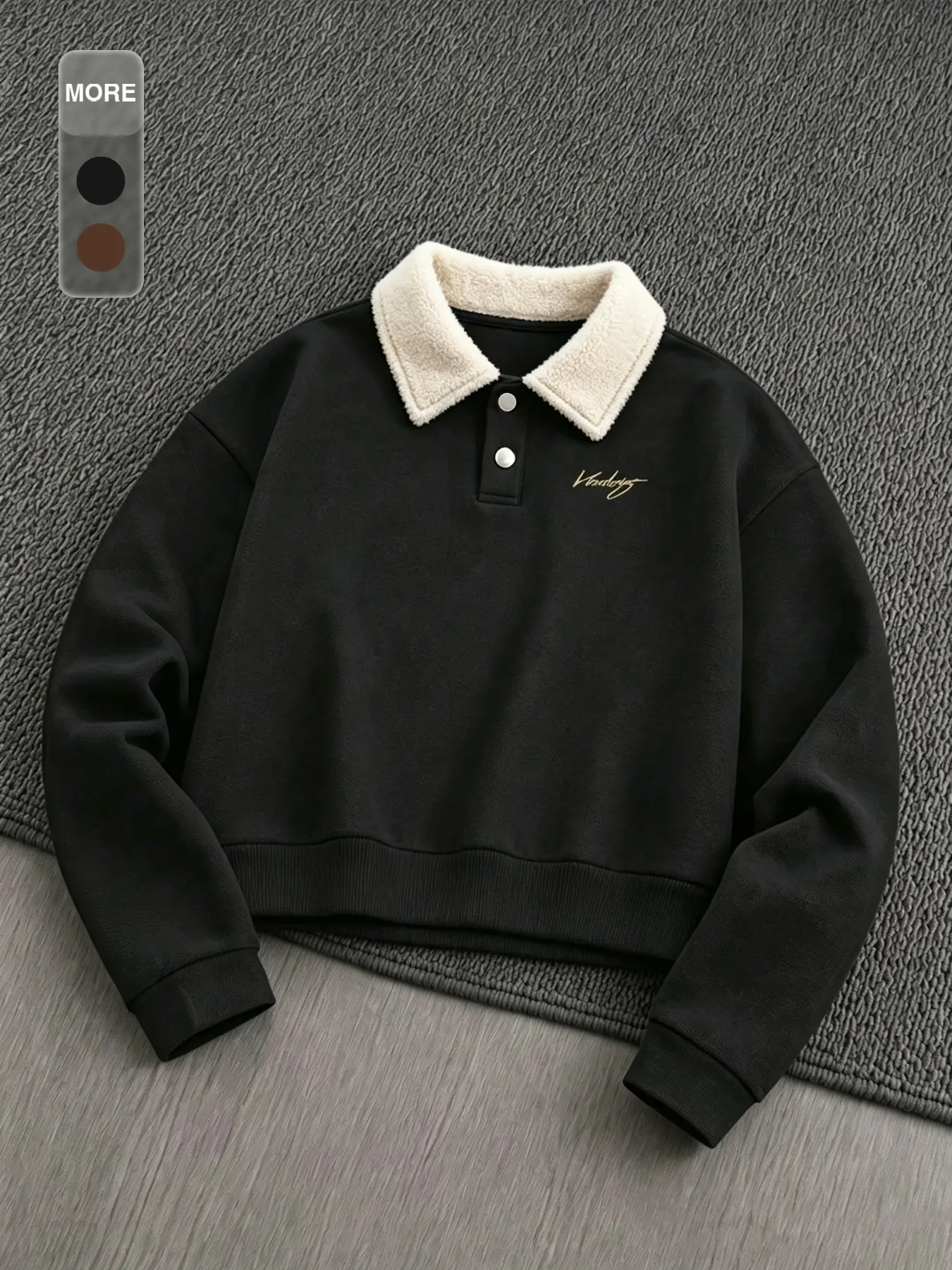 Men’s Sherpa Collar Polo Sweatshirt, Long Sleeve Pullover Top with Soft Fleece Fabric and Minimal Letter Detail, Casual Streetwear Style