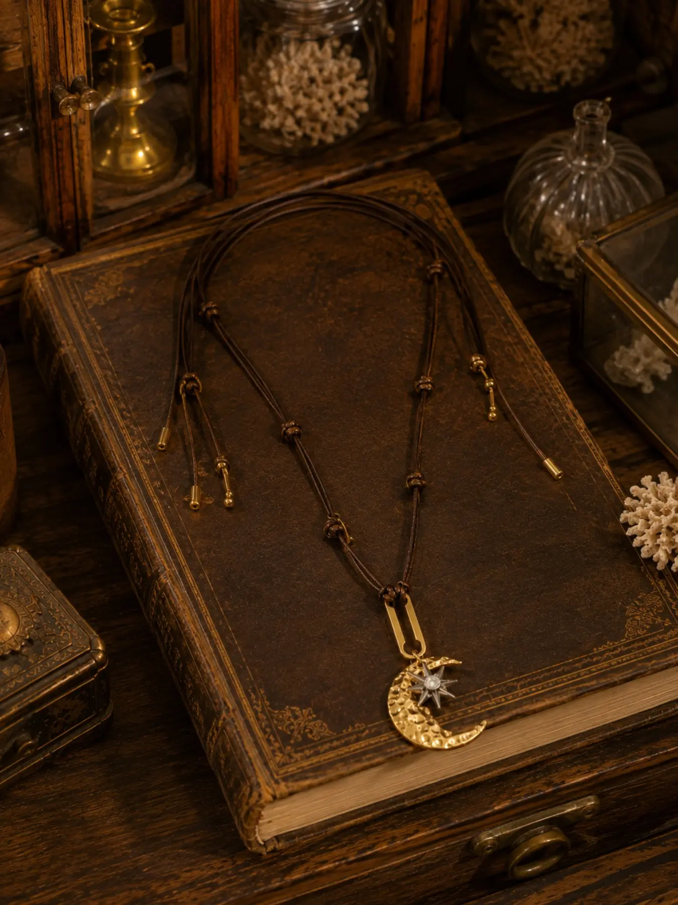 Gift Box Included | Adjustable Brown Cord Crescent Moon Star Pendant Necklace for Women, Vintage Boho Celestial Jewelry, Long Statement Necklace, Y2K Festival Style, Birthday Holiday Gift for Her