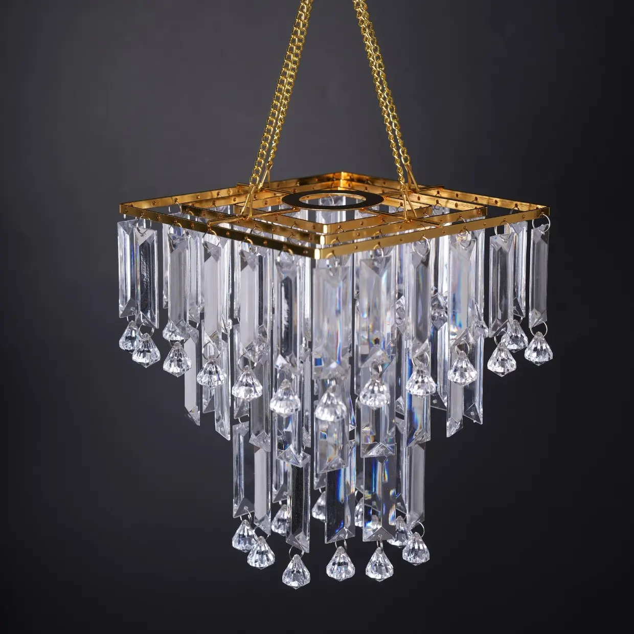 Vectolum Square Triangle Chip Pendant Light, Fits E26/e12 Lamps, Ideal for Weddings, Outdoor, Festive, Home, Office Events