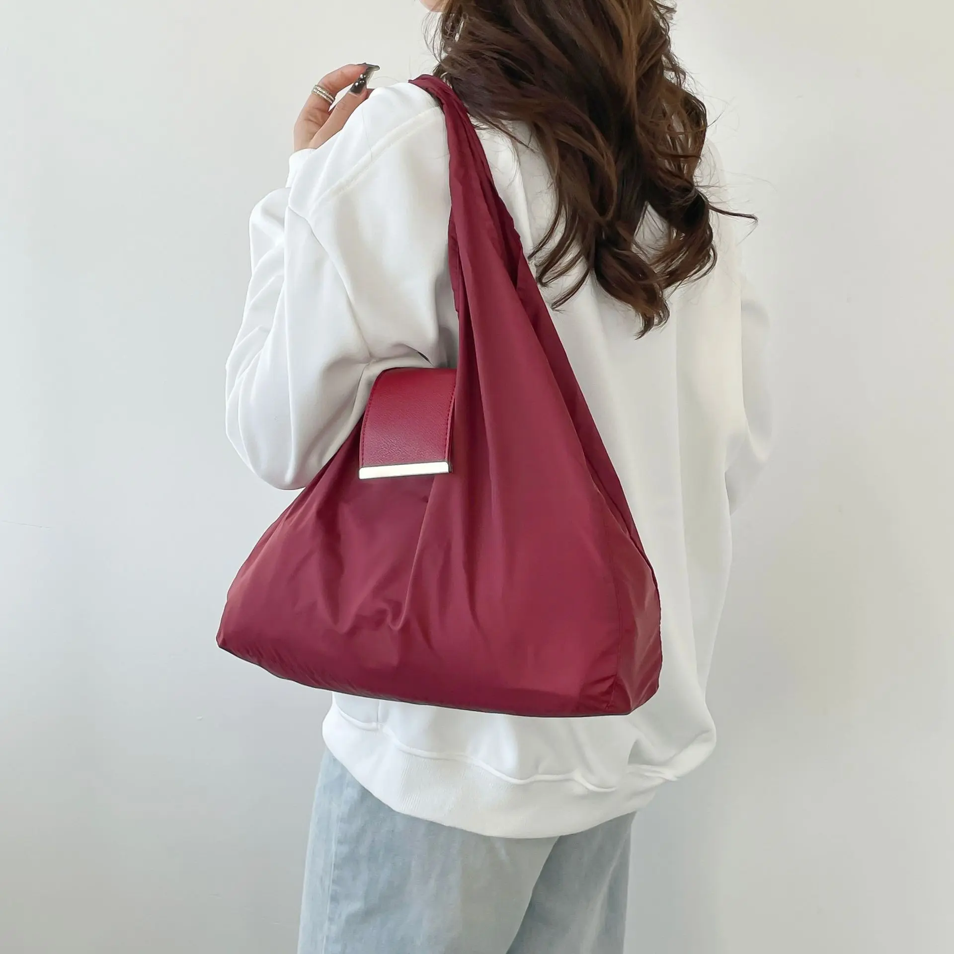 Reusable Eco-Friendly Foldable Shopping Bag Portable Large Capacity Handbag Nylon Bag for Travel & Daily Use Reusable Shopping Bags