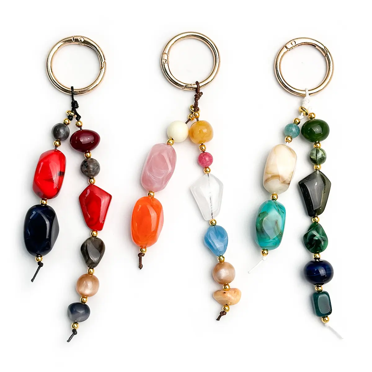 Boho Irregular Resin Gemstone Keychain Gold Round Carabiner Keyring Colorful Chunky Stone Bead Lanyard Aesthetic Vintage Purse Bag Charms Gift for Women