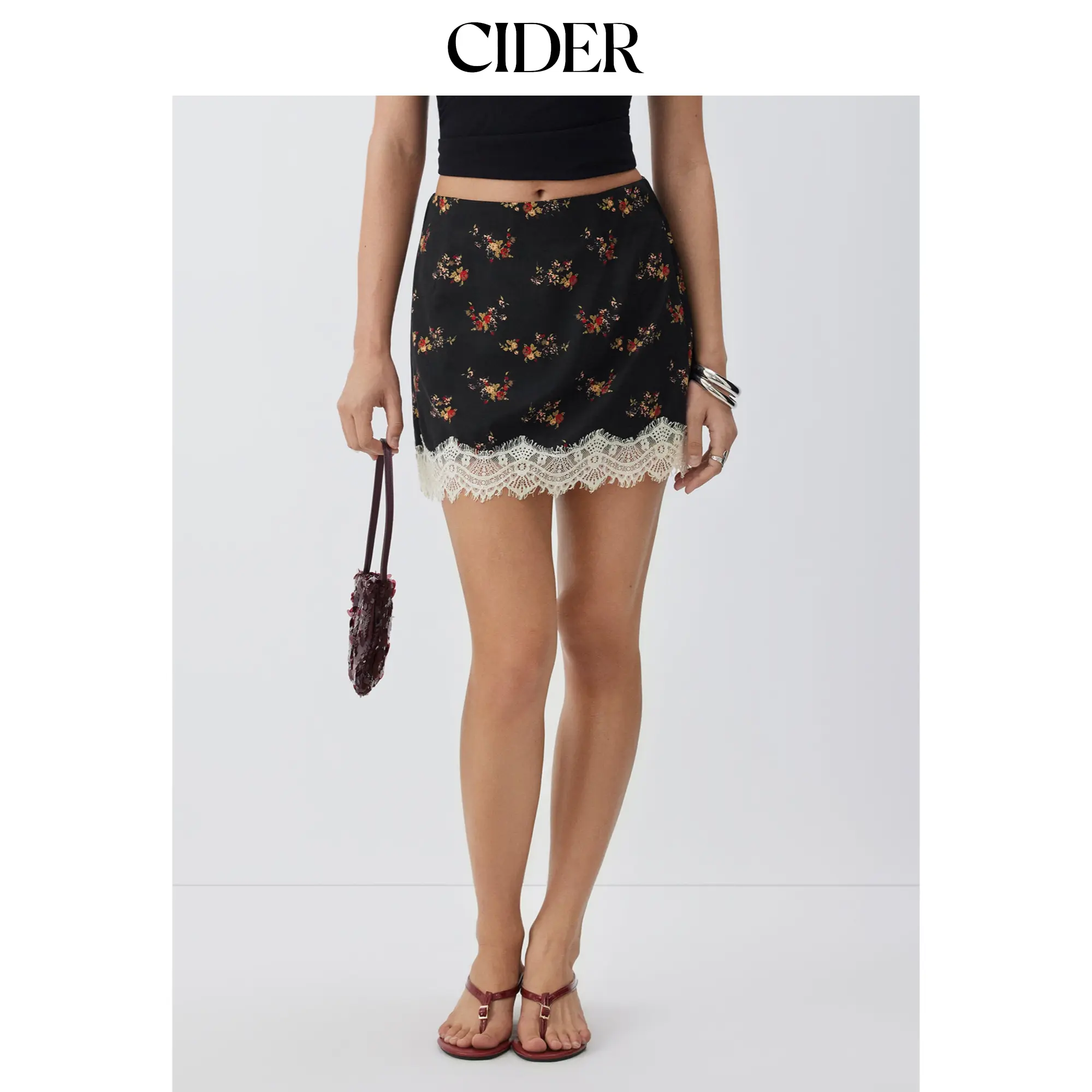 Cider Mid Rise Floral Lace Trim A-line Mini Skirt