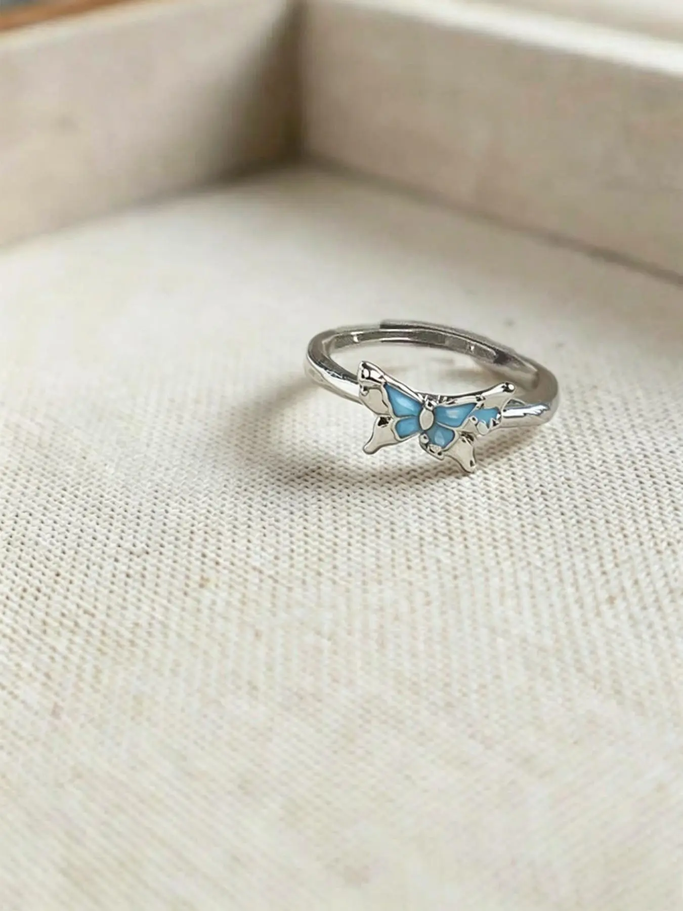 Dreamy Butterfly Couple Rings, Stackable Finger Rings, Lightweight Luxury Design, Perfect Gift, Fashion Accessories, Elegant Everyday Ring, Bohemian Stackable Rings, Suitable for Any Occasion