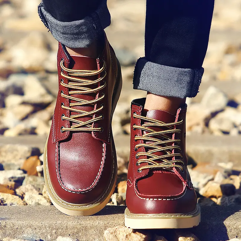 Waterproof boots, light brown color.  boots for men, British casual trend, high-top shoes, genuine leather, couple's workwear boots, large brimmed shoes.