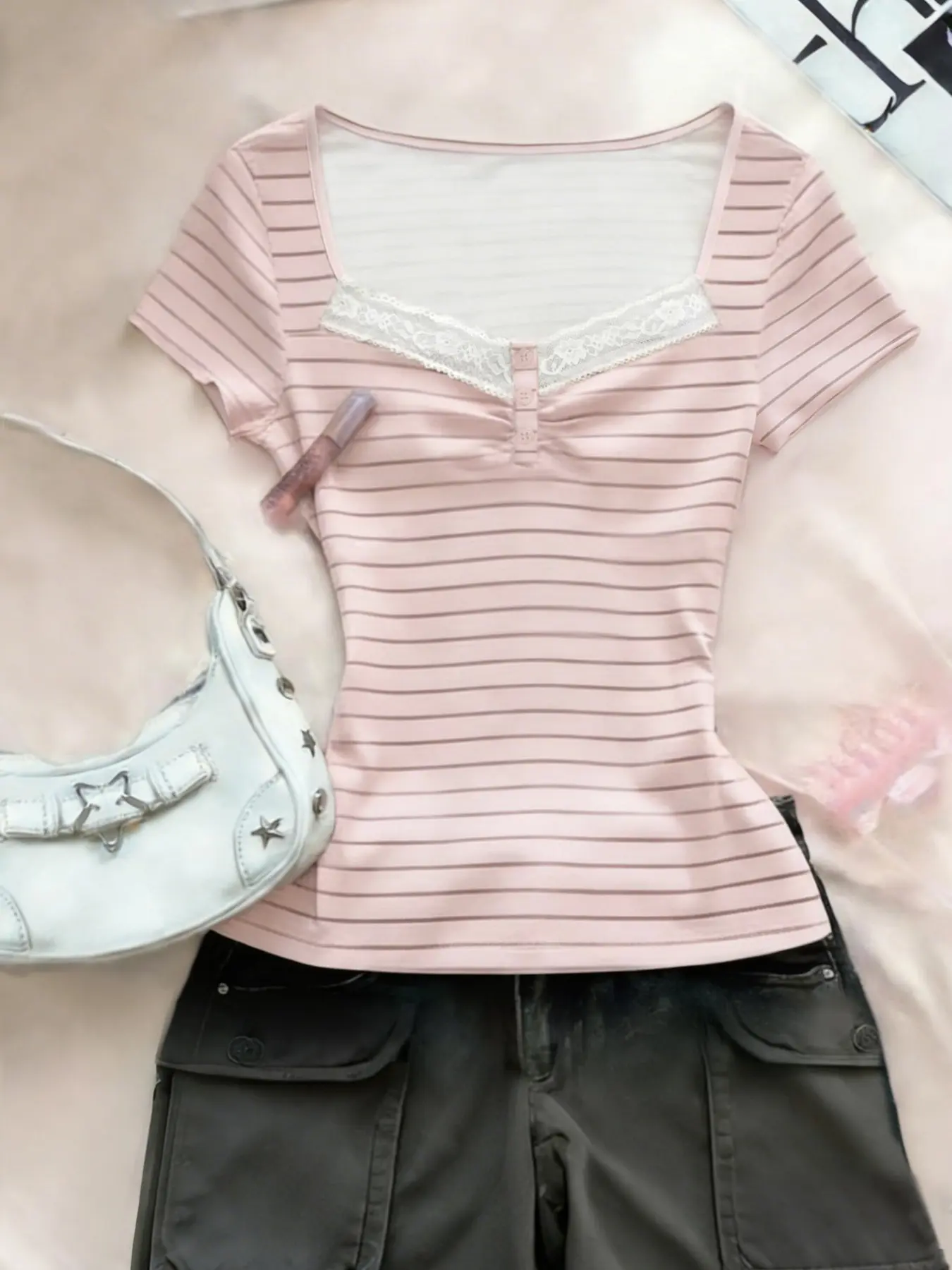 Sexy Striped Lace V-Neck Short Sleeve Women's T-Shirt Summer Chic Casual Feminine Fit, Korean Style Ruffled Square Neck Top, Y2K Soft Wind Color Block Lace Patchwork