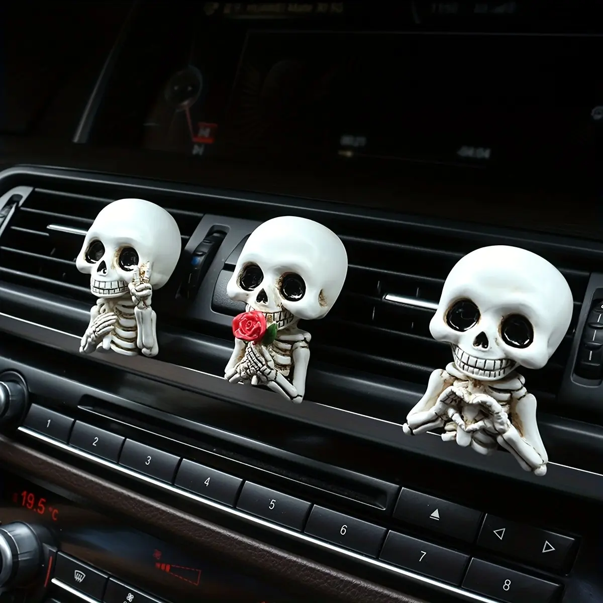3pcs Halloween Party Decoration,Cute Skull Resin Statues, Car Interior Accessories, Fragrance Diffuser, Scented Car Fragrance, Air Outlet Decoration, Air Purification, Perfect Car Gift