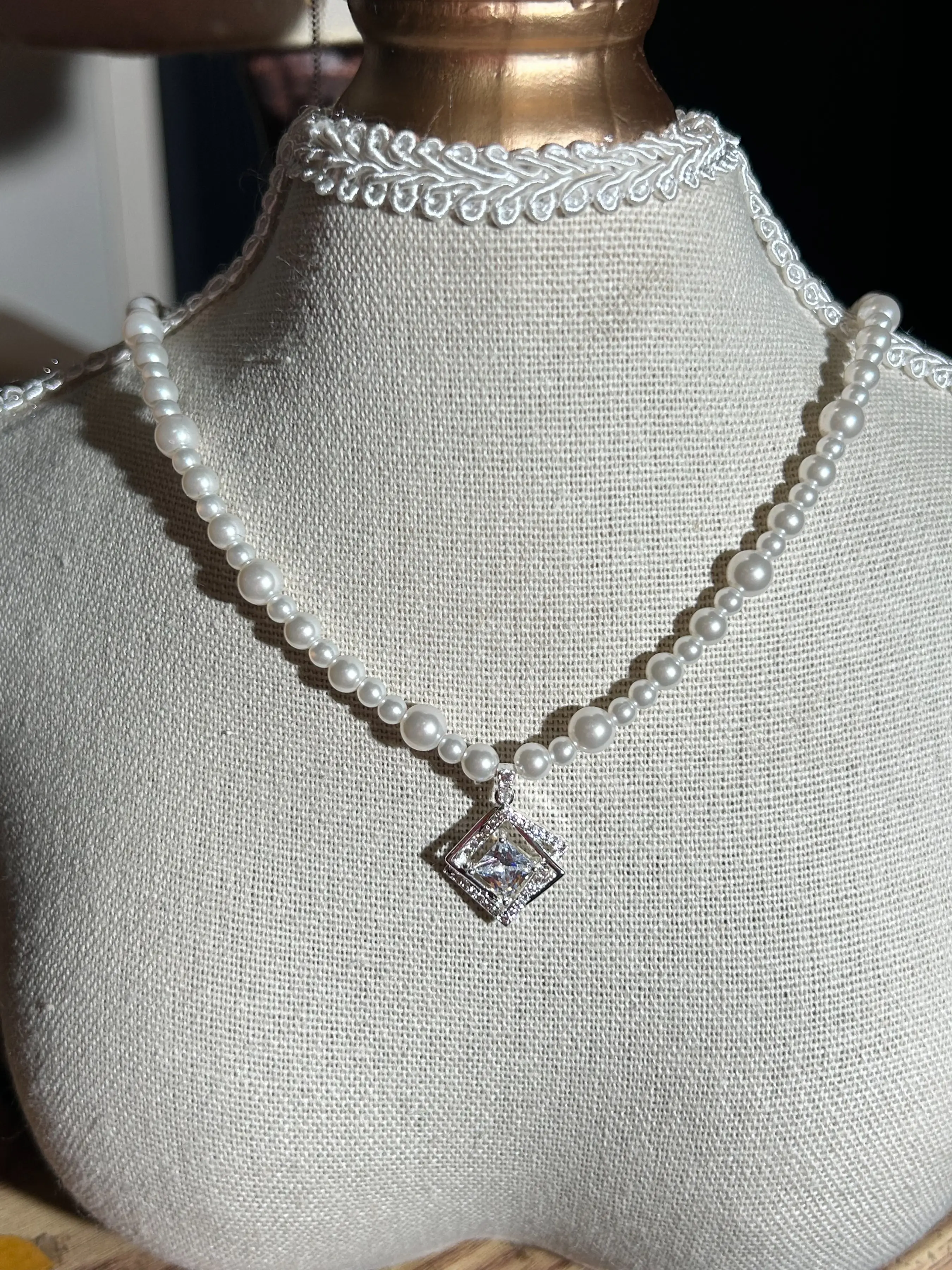 Adjustable Faux Pearl Choker Necklace with Princess Cut Cubic Zirconia Pendant, 14K White Gold Plated Tarnish Resistant Hypoallergenic Jewelry for Women