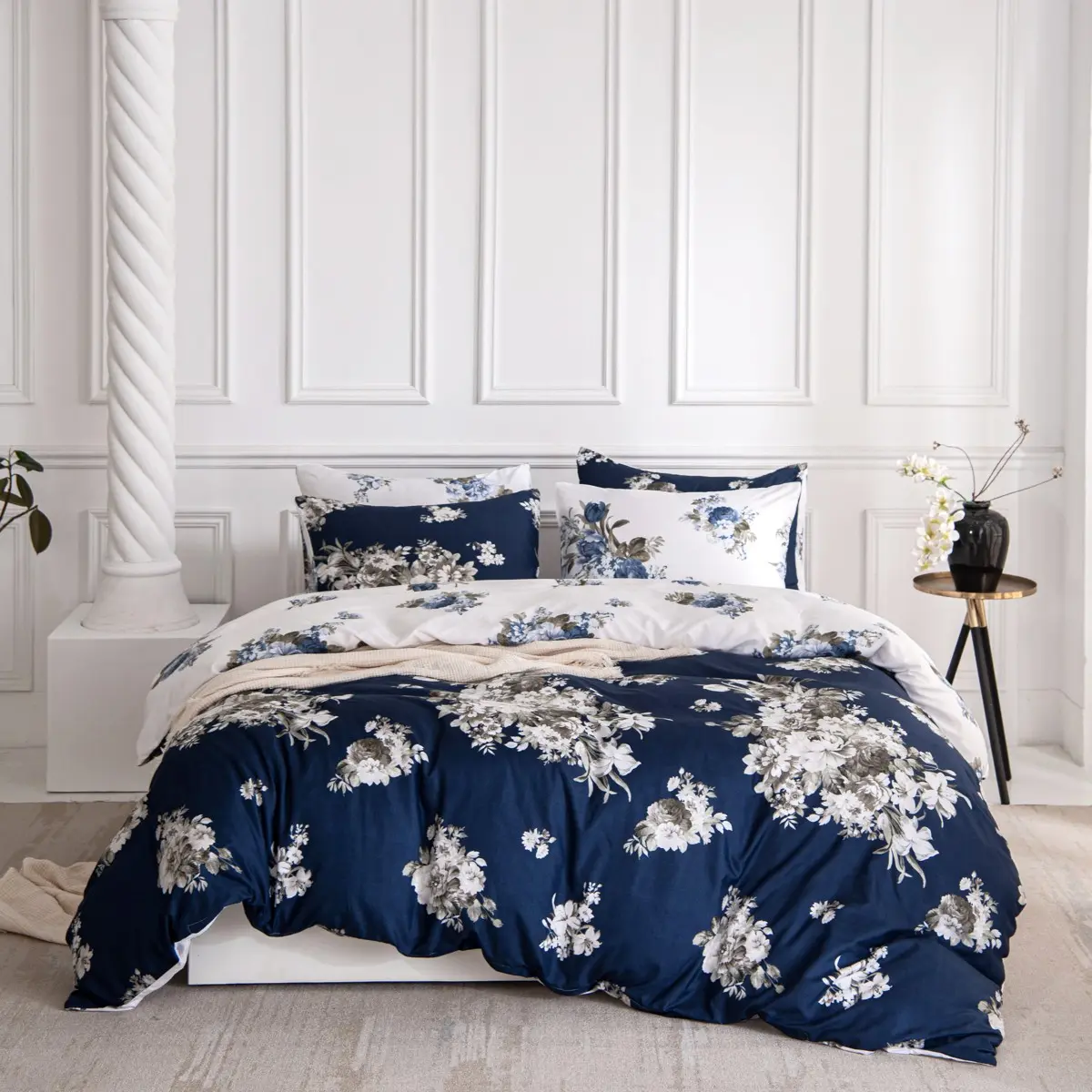 Soft Flannel Bedding Set, Includes 1 Fitted Sheet & 2 Pillowcases, Ideal Gift for Home, Hotel, School Dorms, One Size Fits All, Comfy Bedding Sets