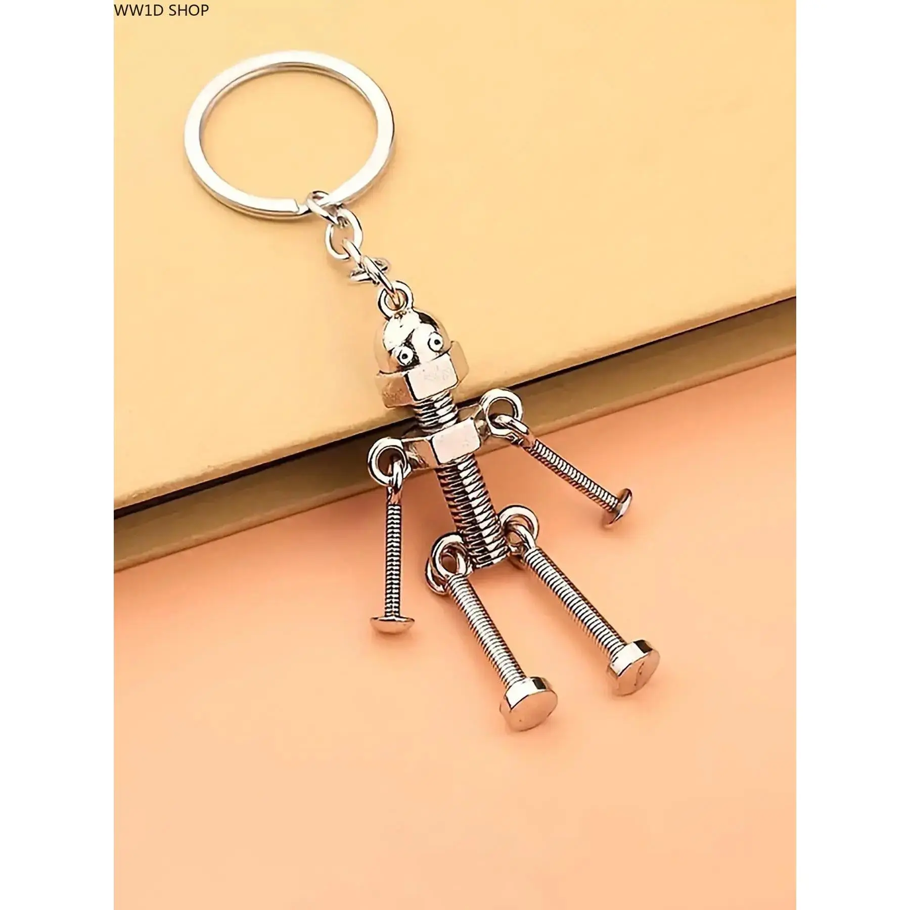 Retro Robot Keychain - Durable Zinc Alloy Key Ring with Screw Design, Cute Car Key Accessory, Multifunctional Stylish Item for Men’s Casual Use, Teenage Boy Gift, Cute Keychains For Car Keys, Key Accessories