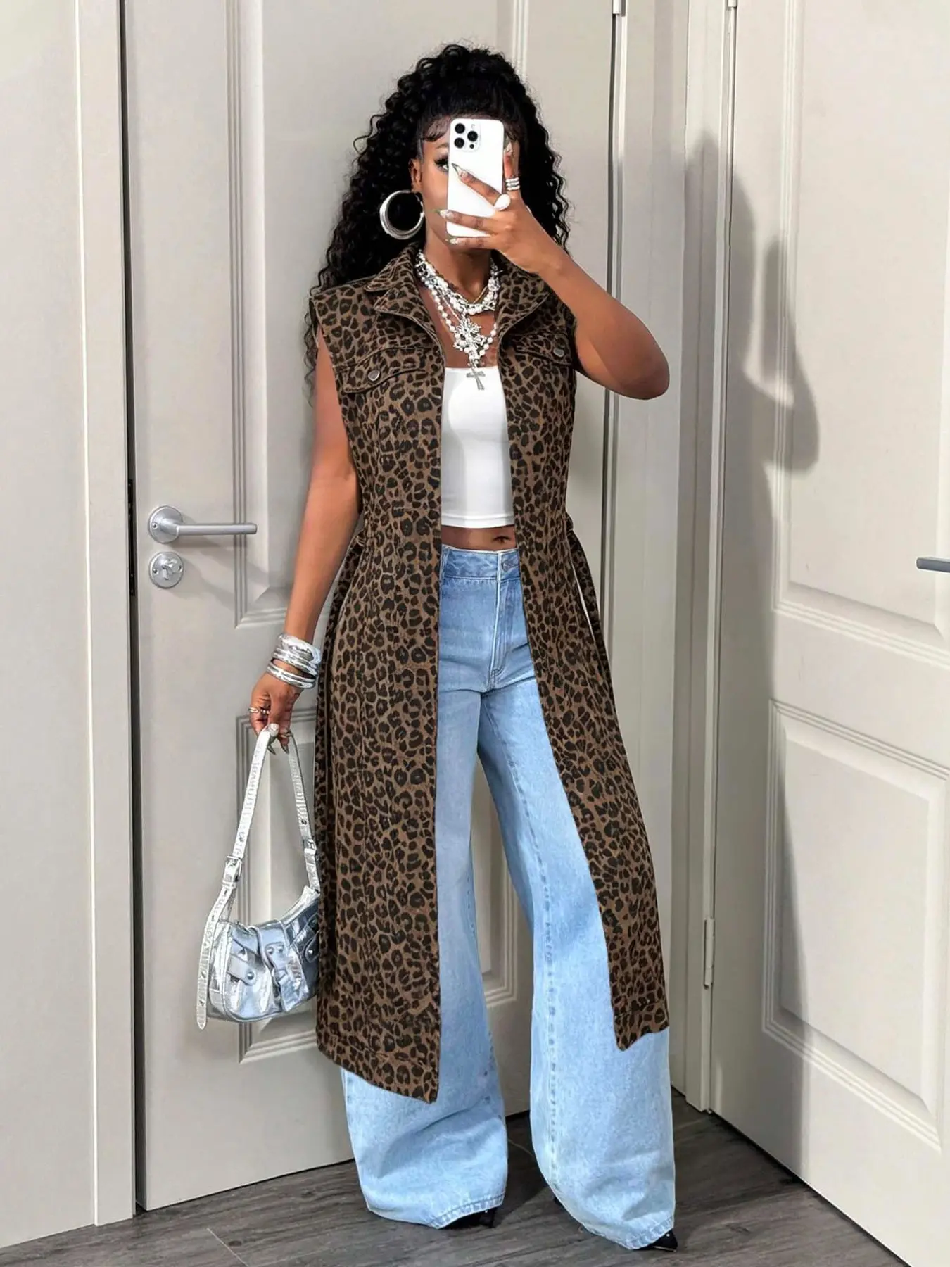 Women's Leopard Print Denim Jacket, Sleeveless Turn-Down Collar Design, Spring & Fall Outerwear, Casual Daily Wear, Fashionable Ladies' Coat