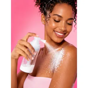 Leak Resistant Powder Spray Bottle, Empty Refillable Loose Powder Dispenser for Hair Fiber, Dry Shampoo, Talcum Powder, Body Powder, Cosmetic Powder and Barber Touch Ups, Transparent Travel Container with Comfortable Press Pump, Clean Targeted Spray
