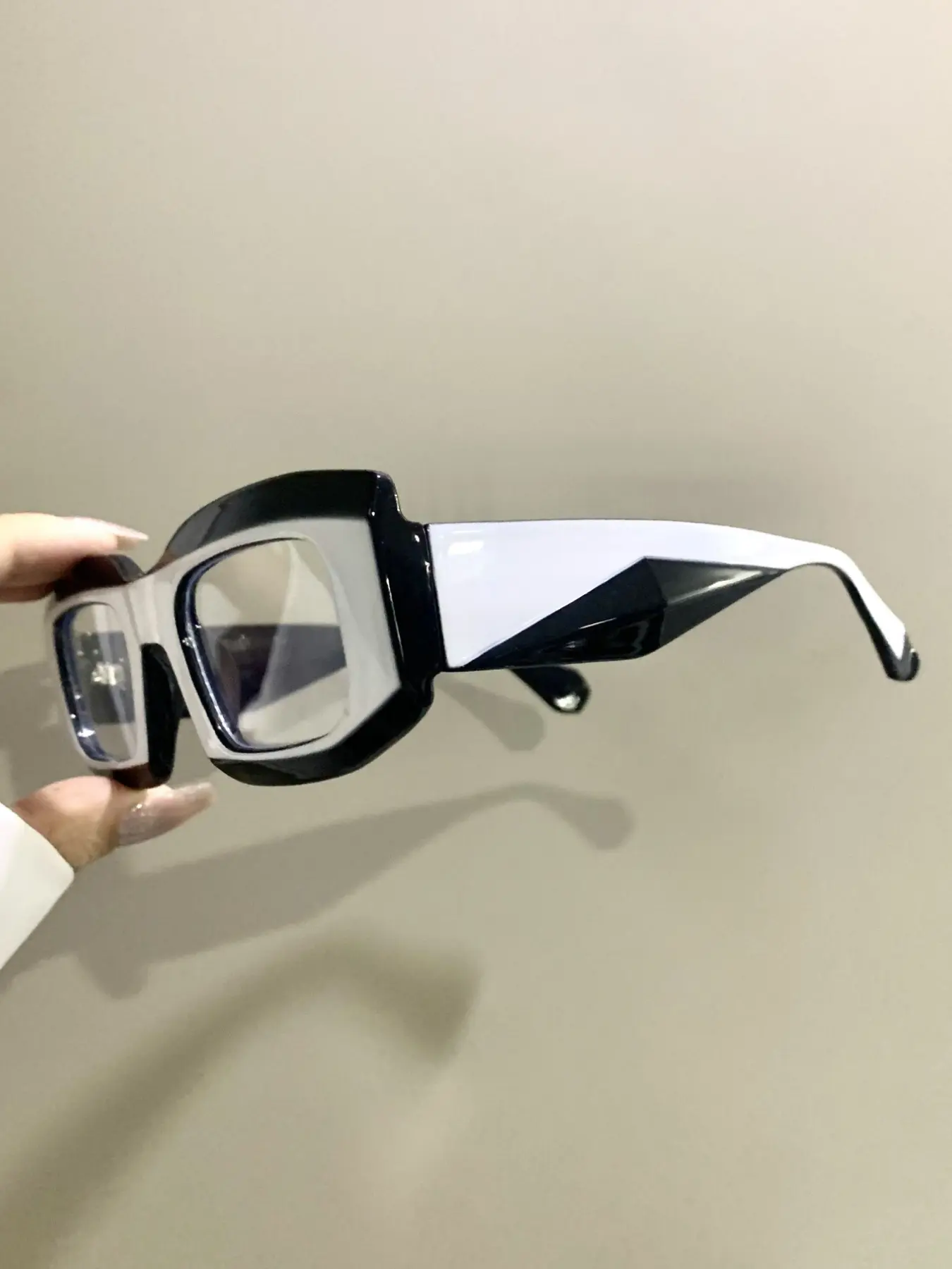 Small Square Glasses, Narrow-Frame Retro Patchwork Eyeglasses, Thick-Frame Legs Eyeglasses for Men and Women, Trendy Frames, Classic Square Frame