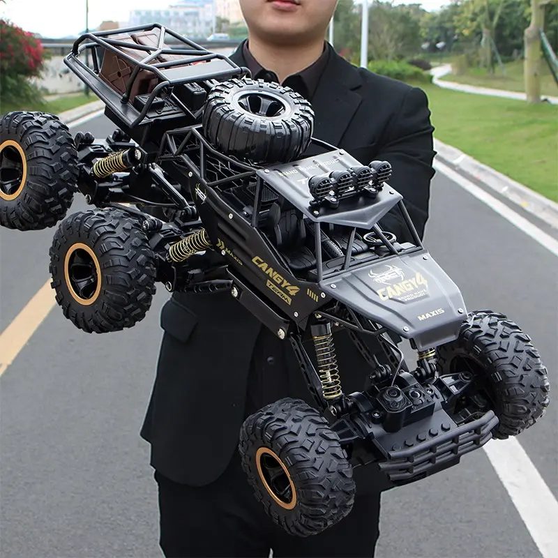 46cm /gold High-Speed RC Off-Road Car, USB Charging, 4wd, 2.4g Full Terrain, Rechargeable Batteries, Perfect Gift for Holidays