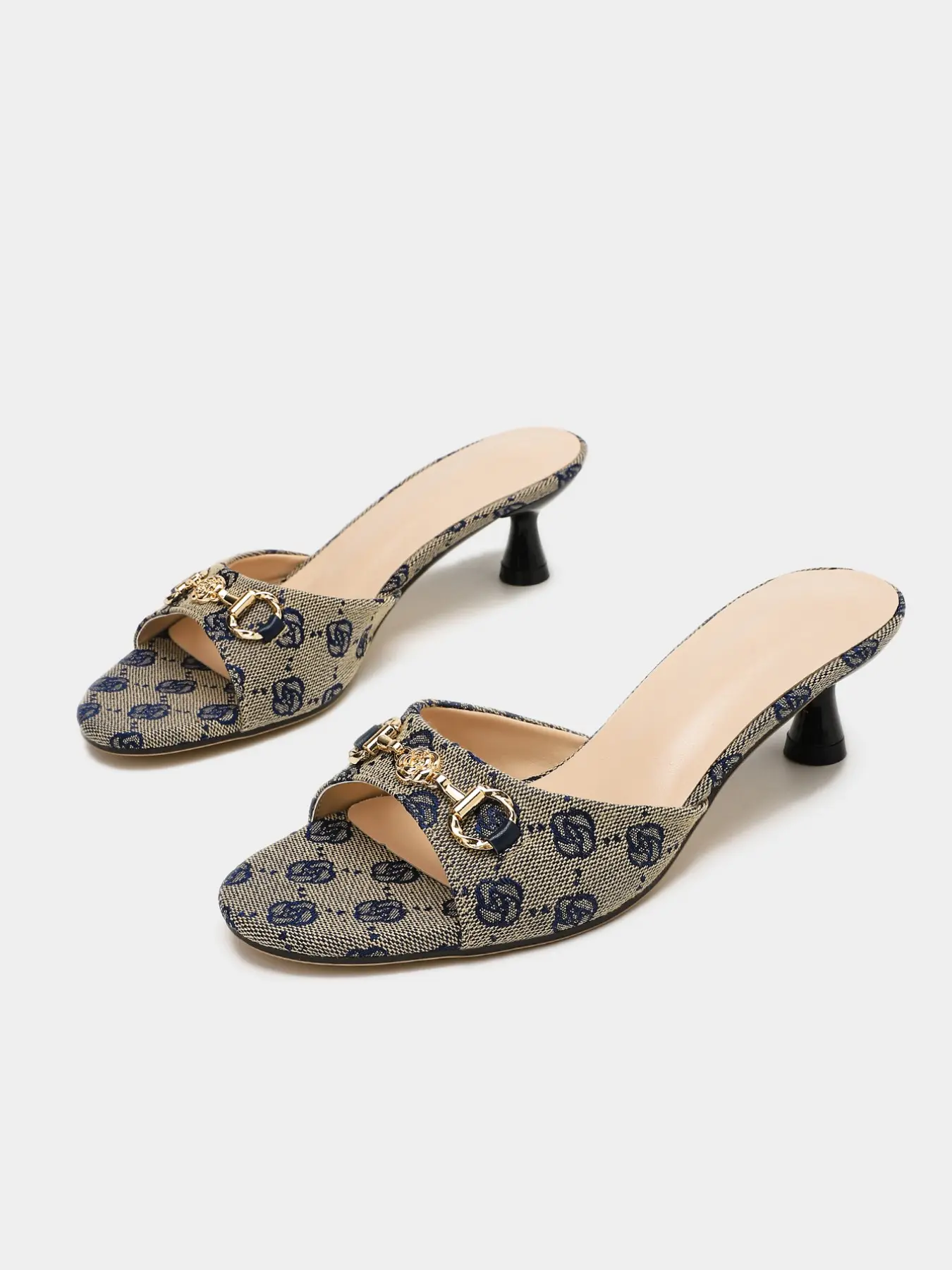 Women's Mule Heels Patterned Fabric Pointed Toe Backless Shoes with Metal Buckle Detail Slim Kitten Heel Elegant Slip On Pumps Vintage Luxury Style Embroidered Mule Shoes Summer Casual Date Party Wedding Shoes US Size 6-10