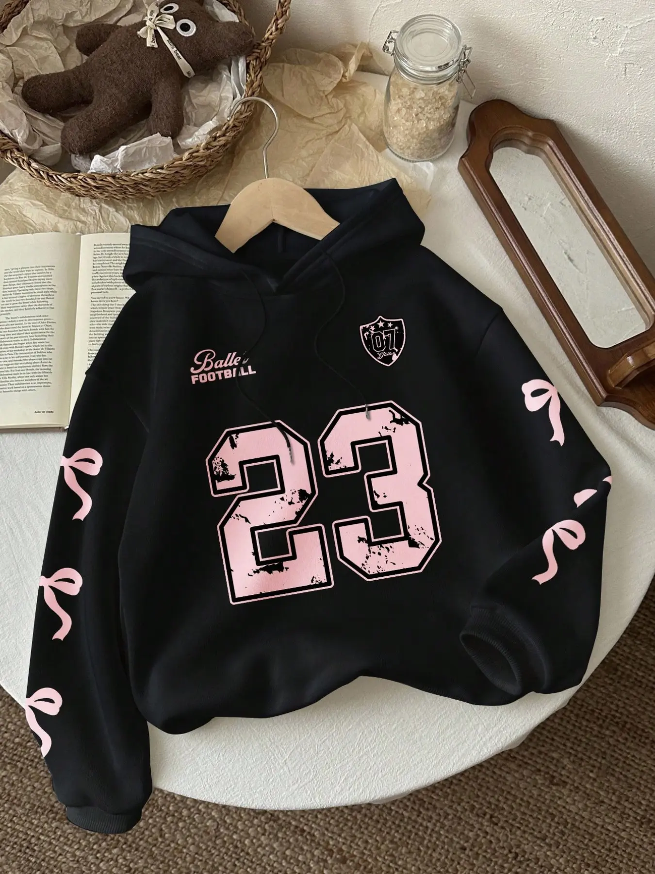 Digital Bow Print Hoodie, Comfortable and Stylish, Easy to Pair with Any, Essential Closet Addition, Fall & Winter Wear