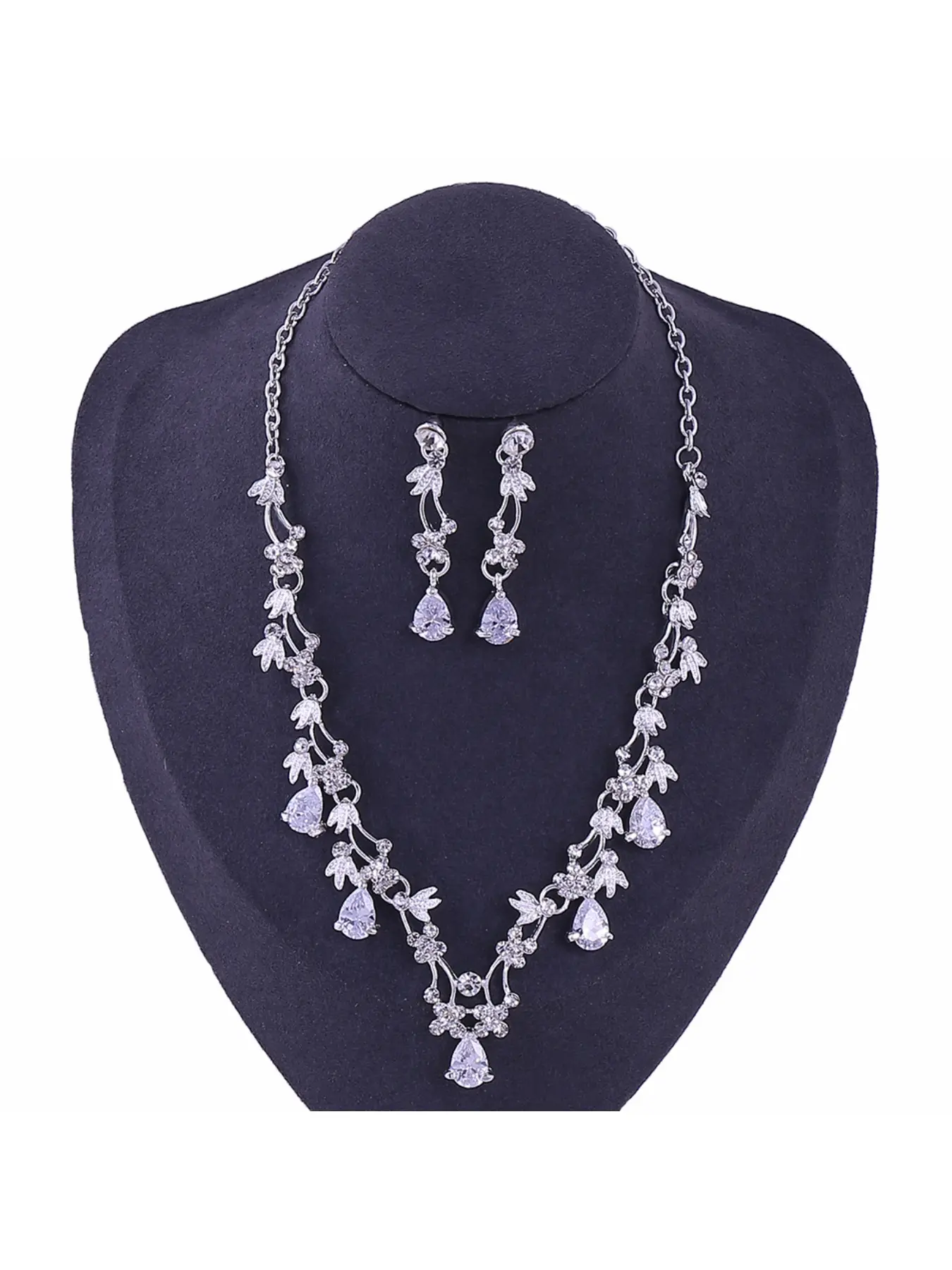 Exquisite teardrop-shaped bridal jewelry Korean-style zircon necklace set wedding dress accessory