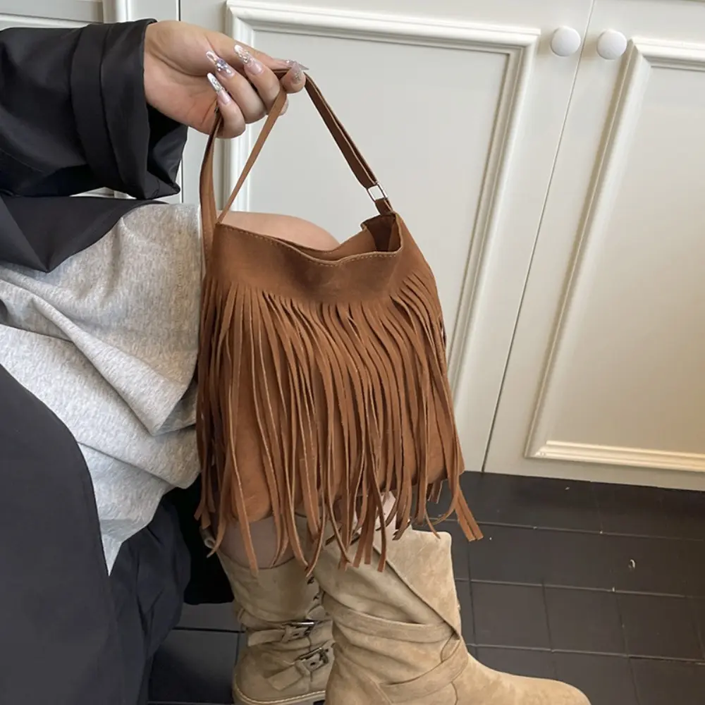 Faux Suede Fringe Hobo Bag, Retro Western Shoulder Bag for Women with an Adjustable Strap for Daily, Street & Concert Outfits, Handbags For Women