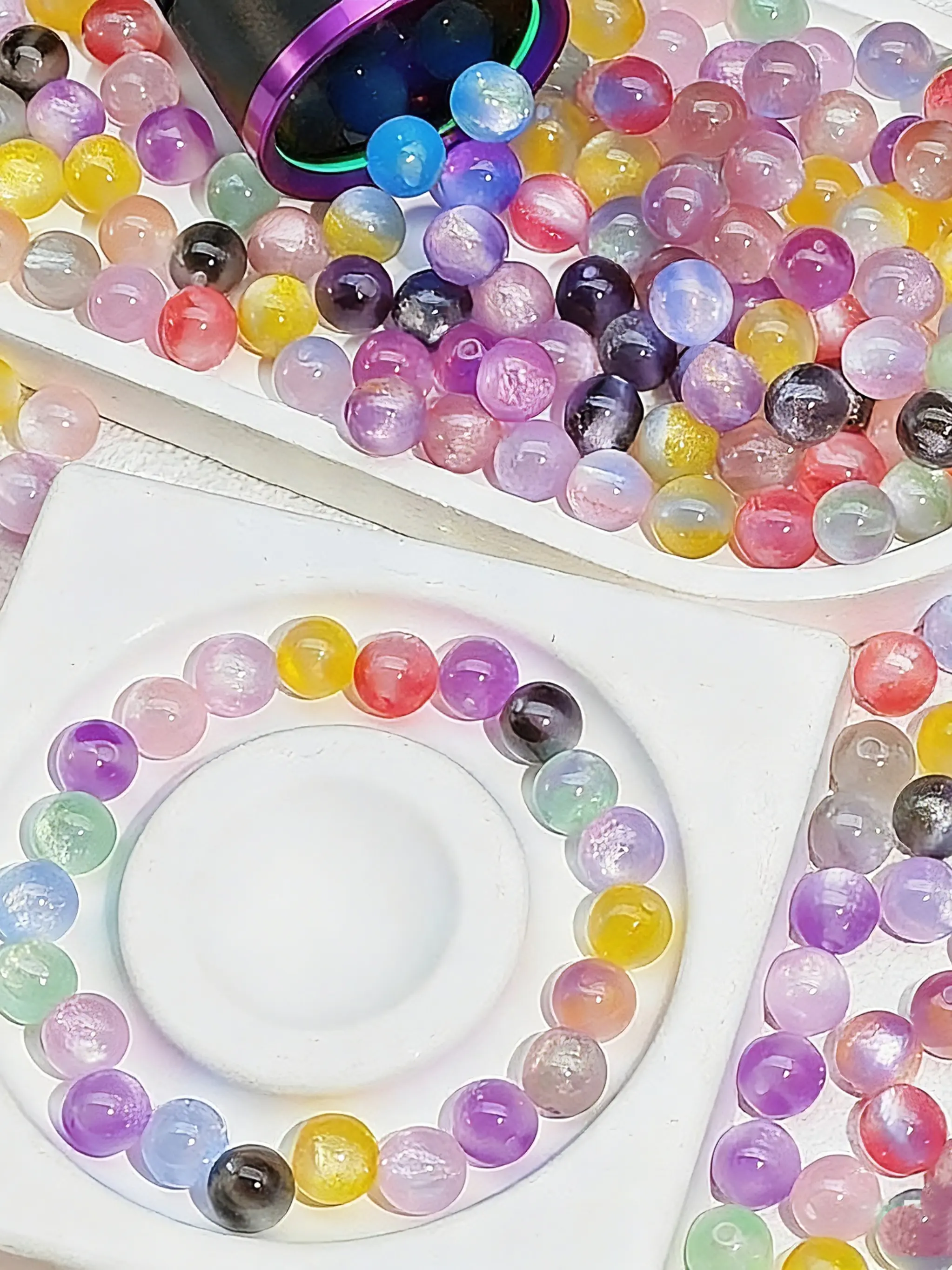 100pcs  8mm/ 10mm / 12mm /14mm / 16mm Resin Catseye Beads, UV Sensitive Color Changing Beads, DIY Jewelry Making Supplies, Perfect for Phone Charm, Keychains, Necklaces