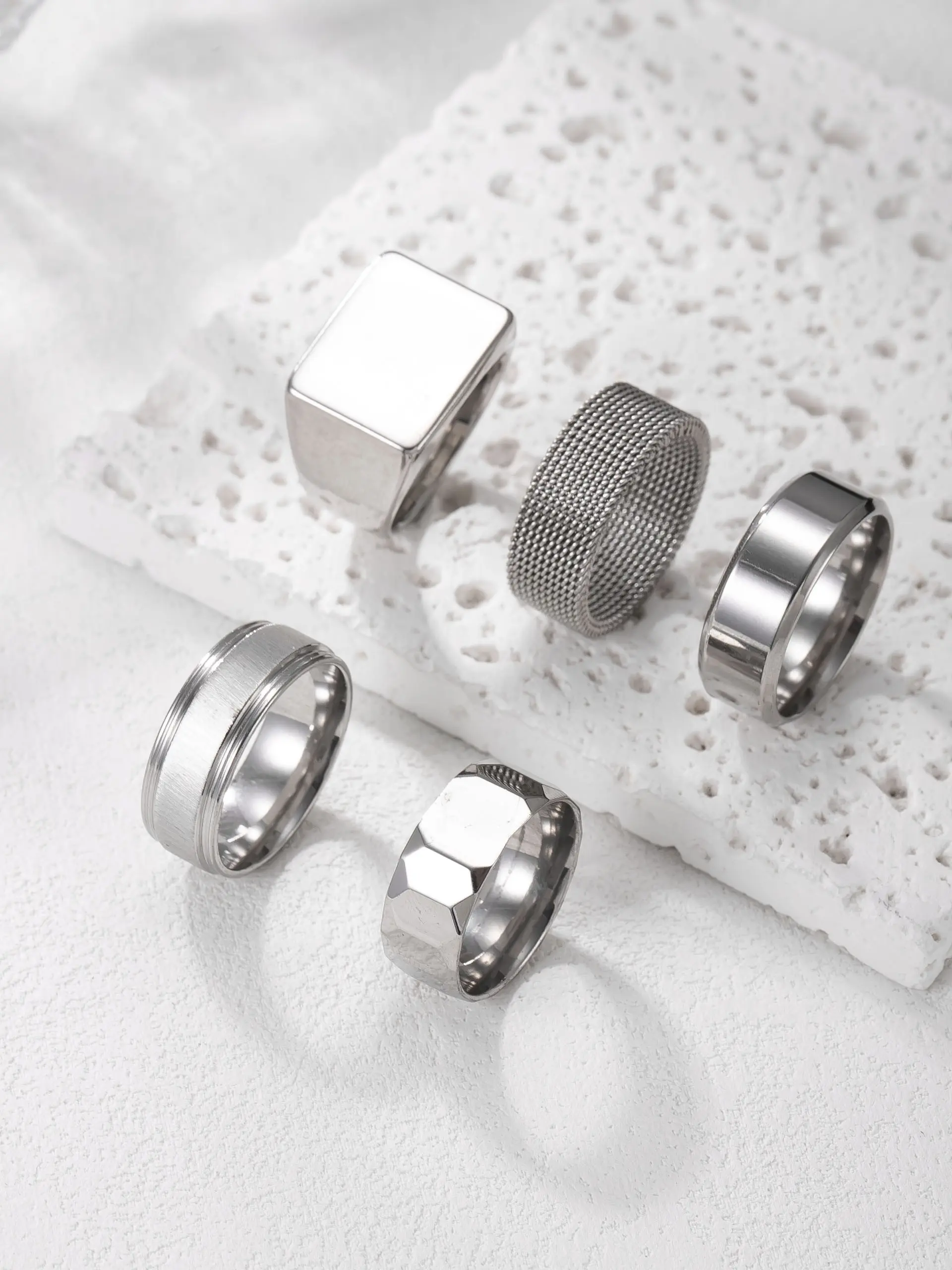 5 Piece Fashion Stainless Steel Men's Ring Set, Simple Grid Ring, Cast Ring, Vintage Ring, Casual Daily Wear, Gift for Men, Stainless Steel Rings