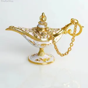 Mini Retro Aladdin Palace Wishing Lamp Ornament Whimsical Magical Home Living Room Festival Decor for Daily Outdoor Display Use