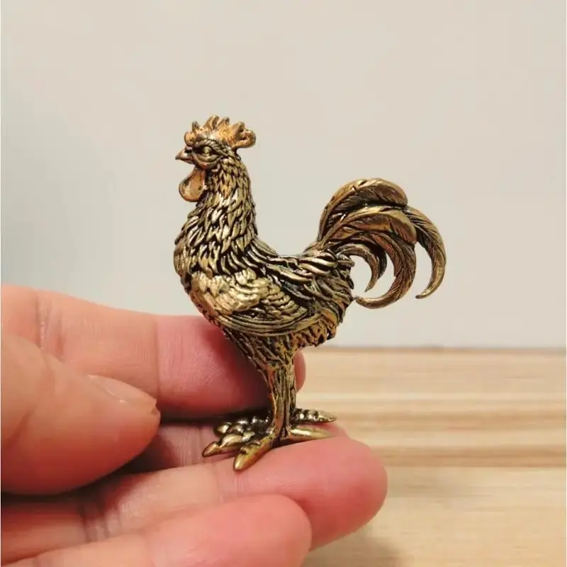 Elegant Brass Rooster Statue, Animal Decor, Home Office Gift, Detailed Feathers and Crown, Rustic Desk Display, Holiday Decoration
