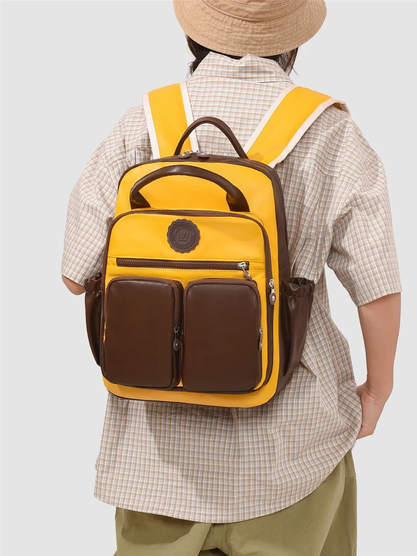Multifunctional Mom Backpack, Waterproof Durable Multi-Compartment Design, Dual-Side Water Bottle Pockets, Lightweight Large Capacity, Ideal for Moms, Students