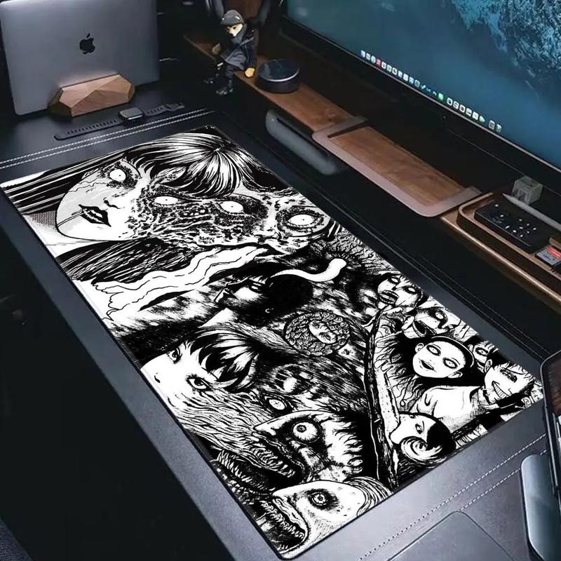 'Black and white Mouse Pad Cute HD branco Desk Pad Extended Gaming Keyboard Mats Large XXL Gamer Collage Horror Anime Mousepad'