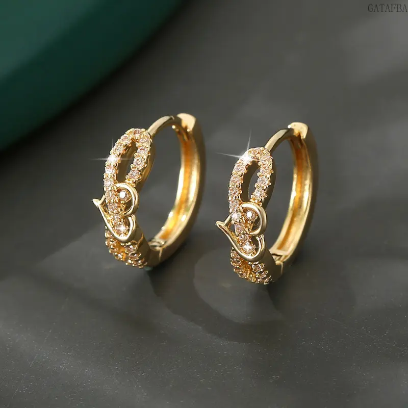 Women's Minimalist Heart Shaped Cubic Zirconia Knotted Huggie Hoop Earrings - Silver, Copper, Gold Options - French Elegant Unique Sports & Outdoor Jewelry for Daily, Date Outfits, Heart Shaped Earrings, Unique Jewelry,back to school,back to school haul