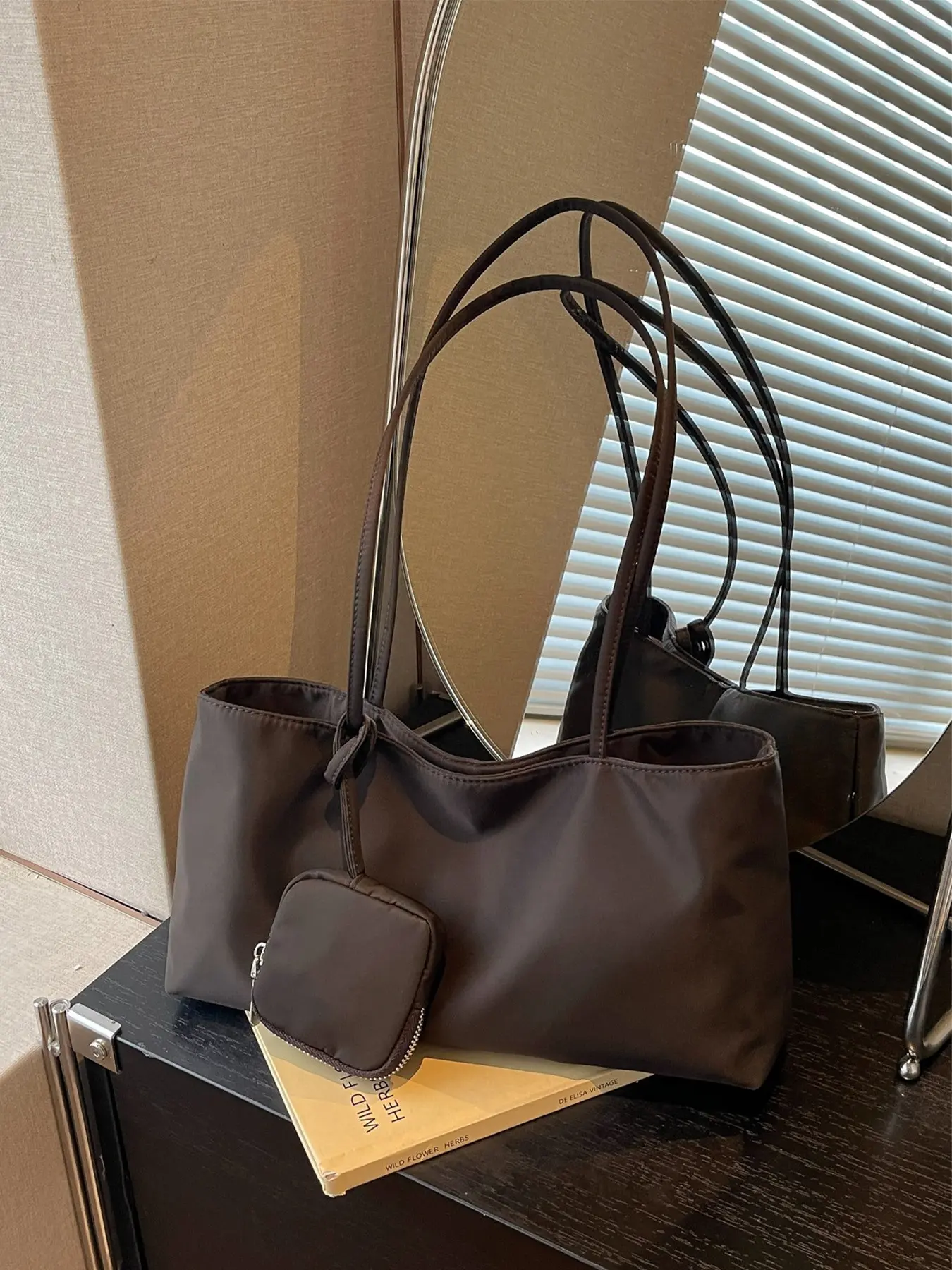 1 Piece Dark Brown Nylon Baguette Shoulder Bag Thin Double Long Straps Matching Detachable Mini Zipper Pouch Open Top Medium Capacity Casual Underarm Purse For Women Daily Office Street Fashion Outfit