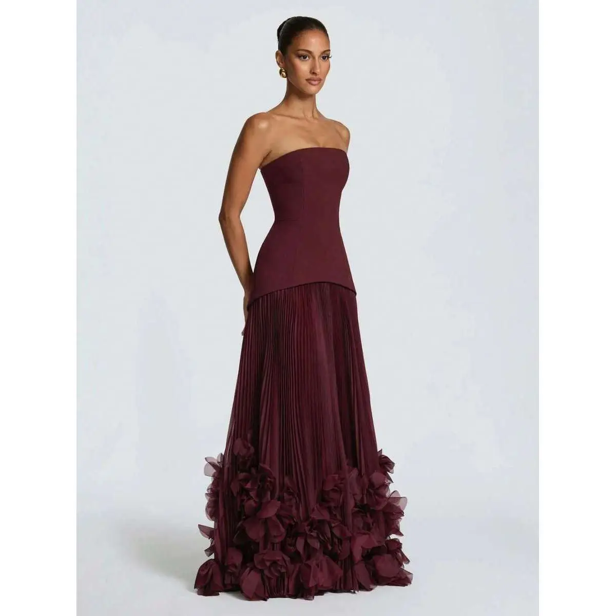Strapless Structured Bodice Pleated Maxi Gown 3D Floral Ruffle Hem Burgundy Formal Evening Dress Women Gala Wedding Guest Long Dress