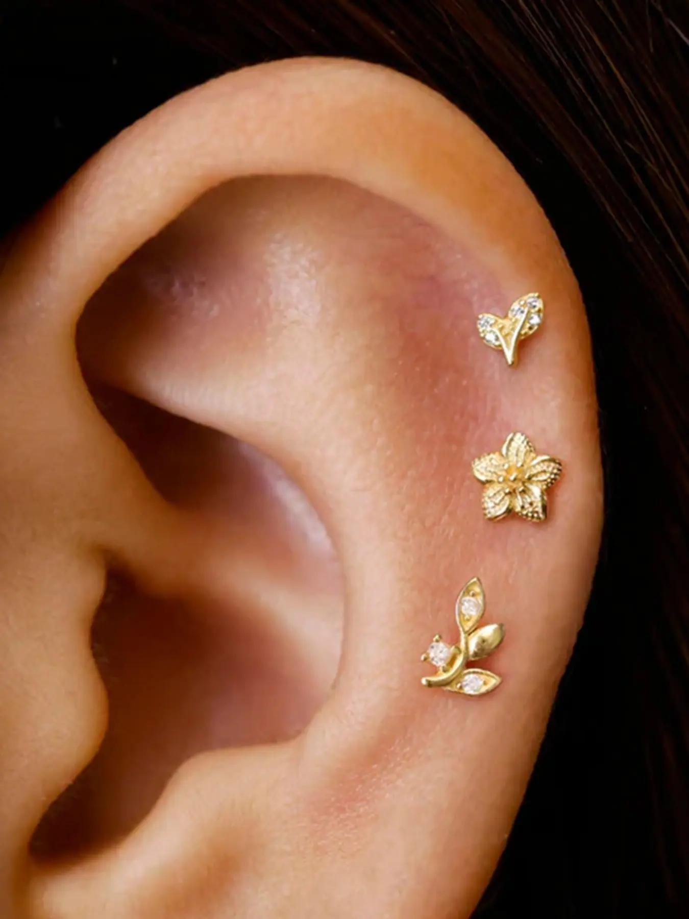 3pcs 925 Sterling Silver Flower Earrings for Women, 18K Gold Plated Small Huggie Hoop Earrings Sets for Multiple Piercing, CZ Cartilage Earrings Stacks Trendy Stackable Earrings for Sensitive Ears Hypoallergenic Jewelry Gifts
