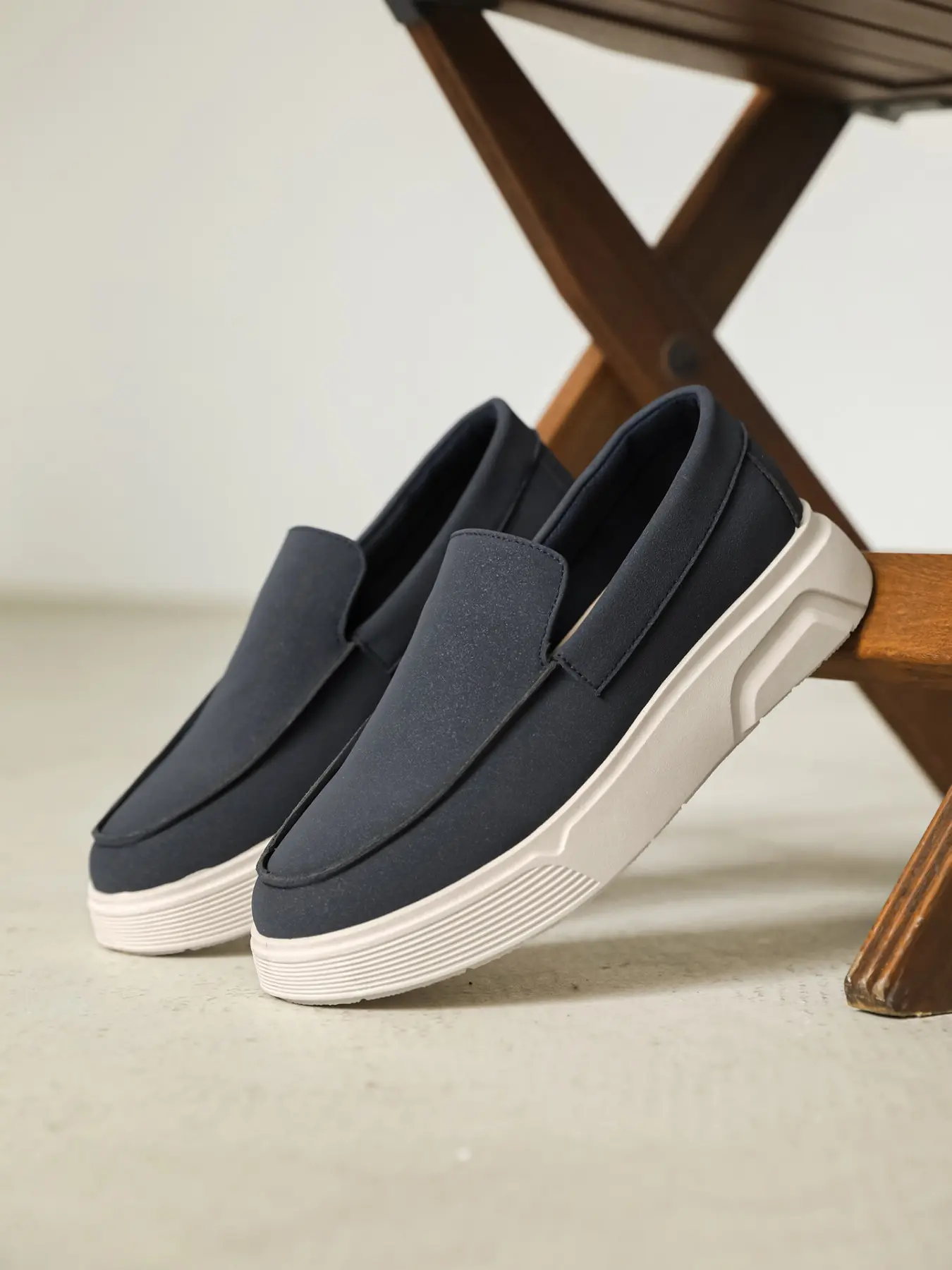 Men's Thick Sole Loafers, Leather Slip-On Casual Leather Shoes, Comfortable Shock Absorption, Non-Slip Rubber Sole, Wide Fit, All-Season Wear