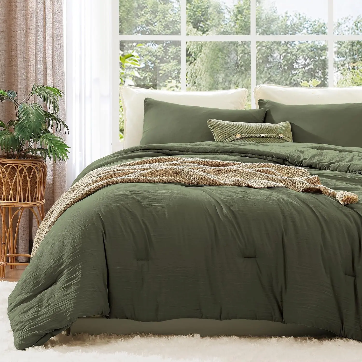 Queen Comforter Set - 3 Pieces Prewashed Olive Green Comforter Soft Lightweight for All Seasons,Down Alternative Comforters Queen Size with 2 Pillow Shams