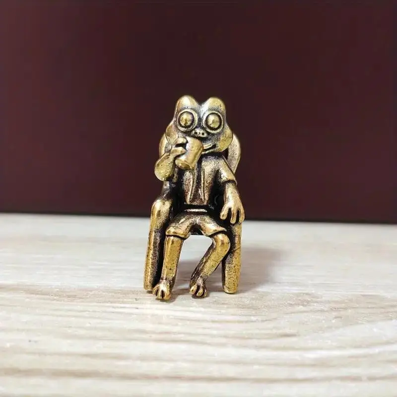 Handcrafted Copper Frog Sculpture, Humorous Desk Decor, Tabletop Decor, Unique Collectible Statue, Detailed Craftsmanship, Home or Office, Garden Decoration
