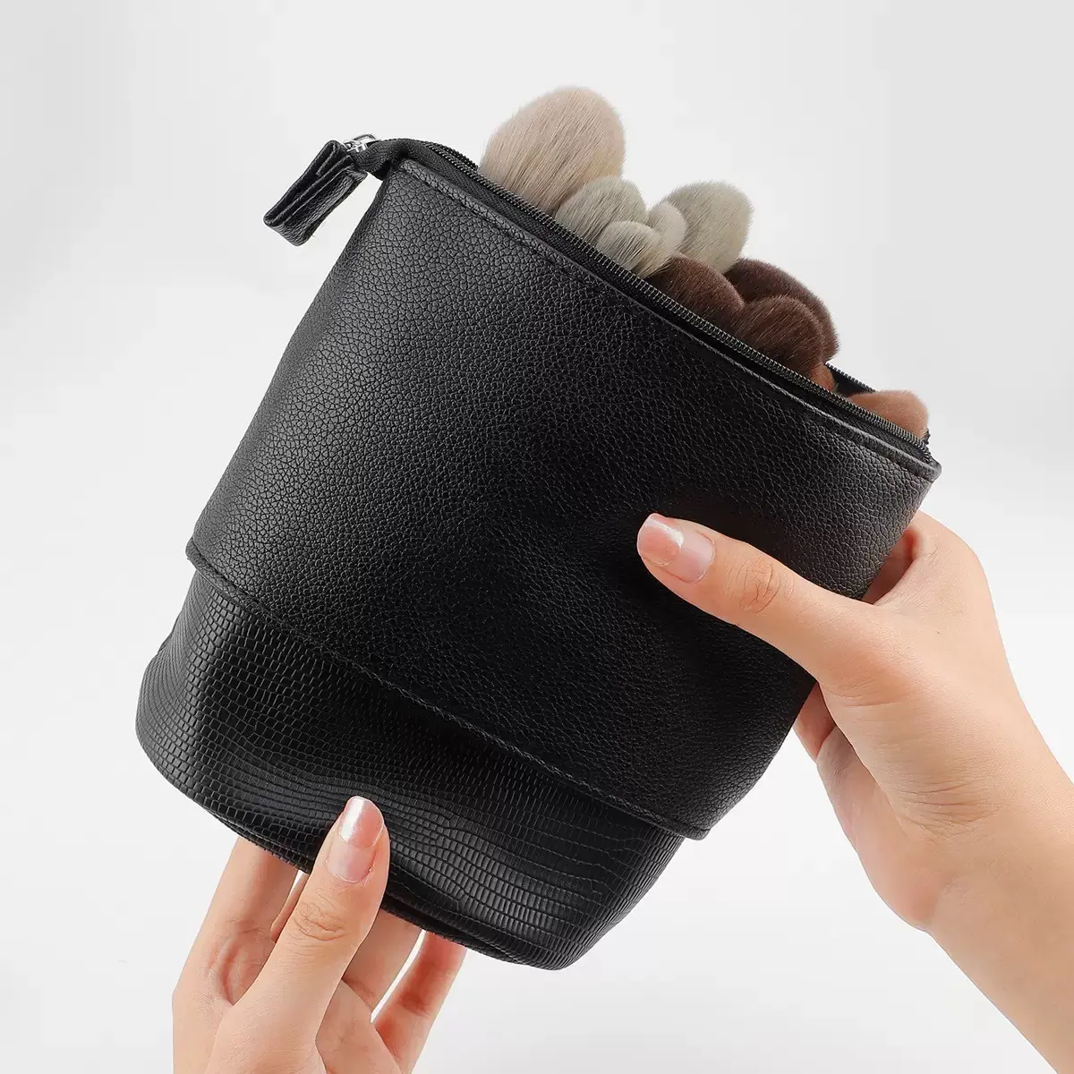 Foldable Travel Makeup Brush Case, Standing Makeup Brush Organizer, Easy Access, Cosmetic Storage Bag, Vertical Brush Stand