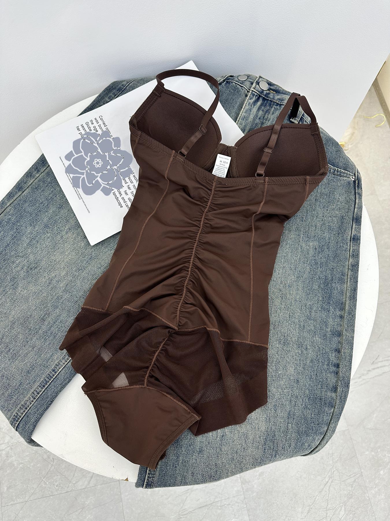 Women's Bodysuit with Bra and Adjustable Straps, Slimming Shaping Artistry, Shapewear, Sizes XS to Xxl for All Seasons