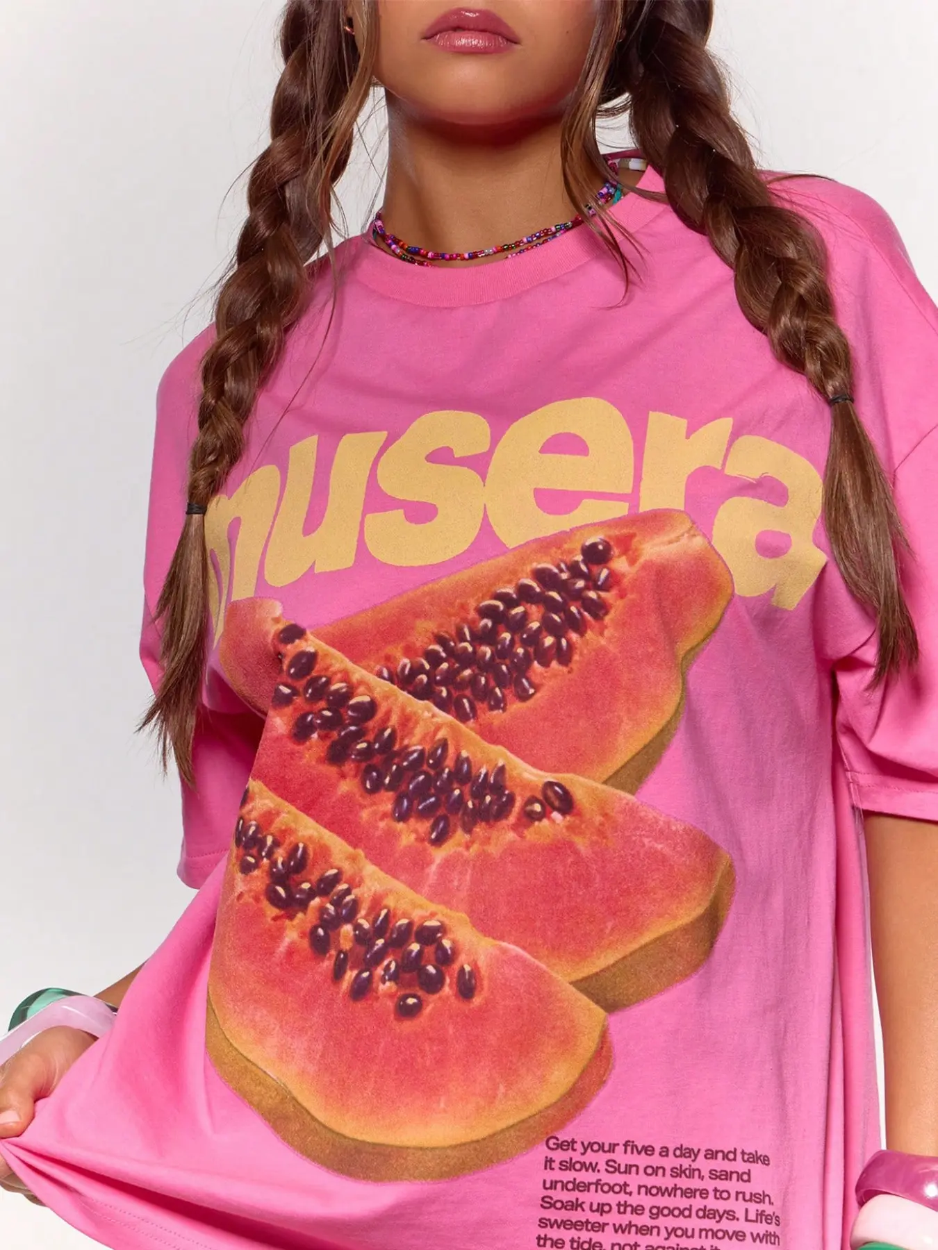 Women's T-Shirt, Short Sleeve, Papaya Pattern Print, Letter Design, Casual Fitted Style, Comfortable and Fashionable, All Seasons