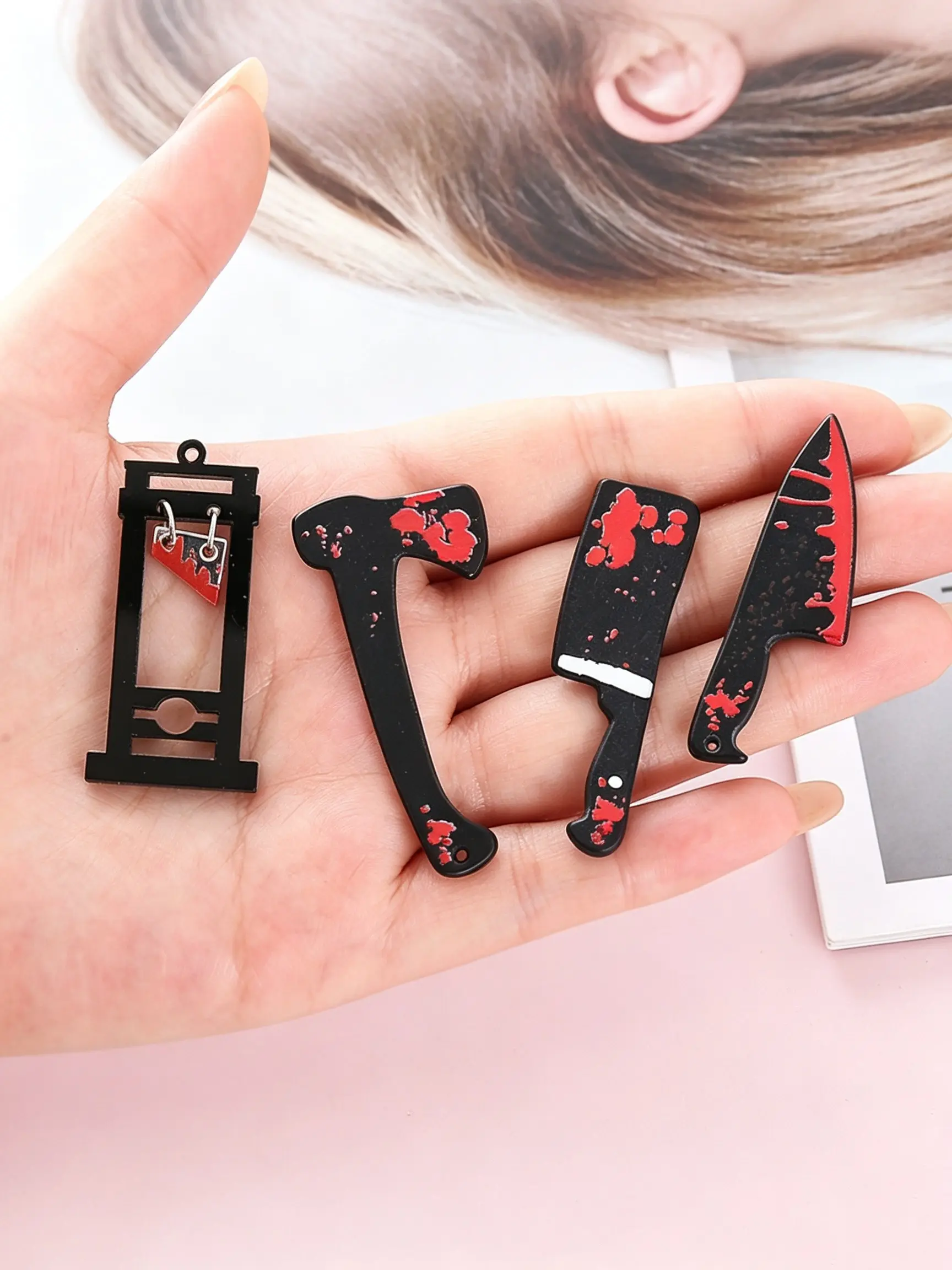 10 Cps Scary Horror Bloody Knife Axe Guillotine Acrylic Charms, Diy With Charms, Halloween Gothic Pendant, DIY Handmade Jewelry Making Supplies, Bracelet Keychain, Diy Jewelry Decoration