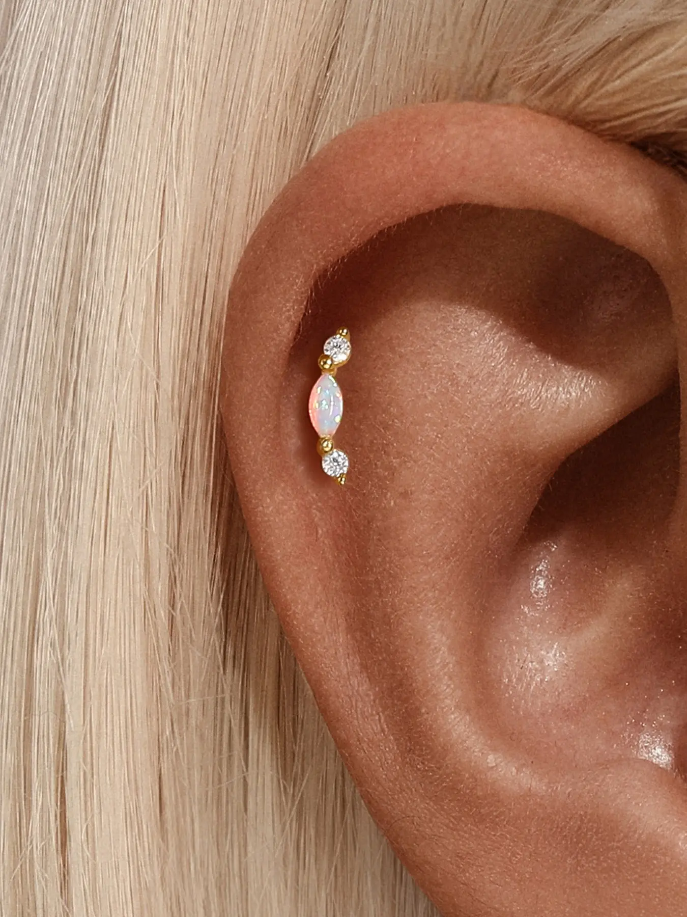 1pc 925 Sterling Silver Opal Flat Back Fashion Earrings Stud Cartilage Helix Conch Tragus Piercing Jewelry Tiny Screw Dainty CZ Opal Earring Flat Pierced Earring for Women