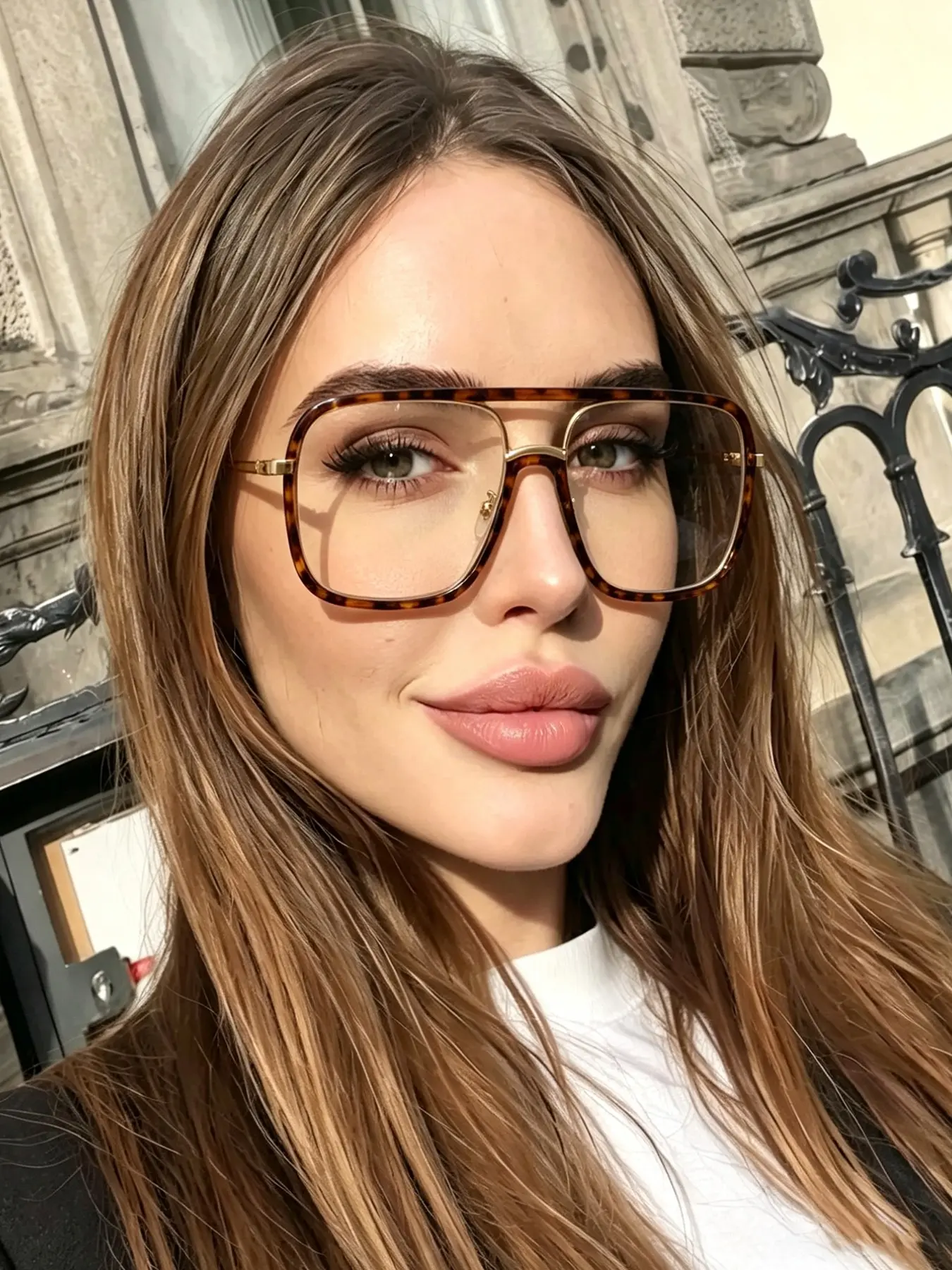 New Arrival Unisex Metal Square Sunglasses, Trendy Retro Style, Casual Party Glasses, Daily Wear Fashion Eyewear for Men and Women, Trendy Shades