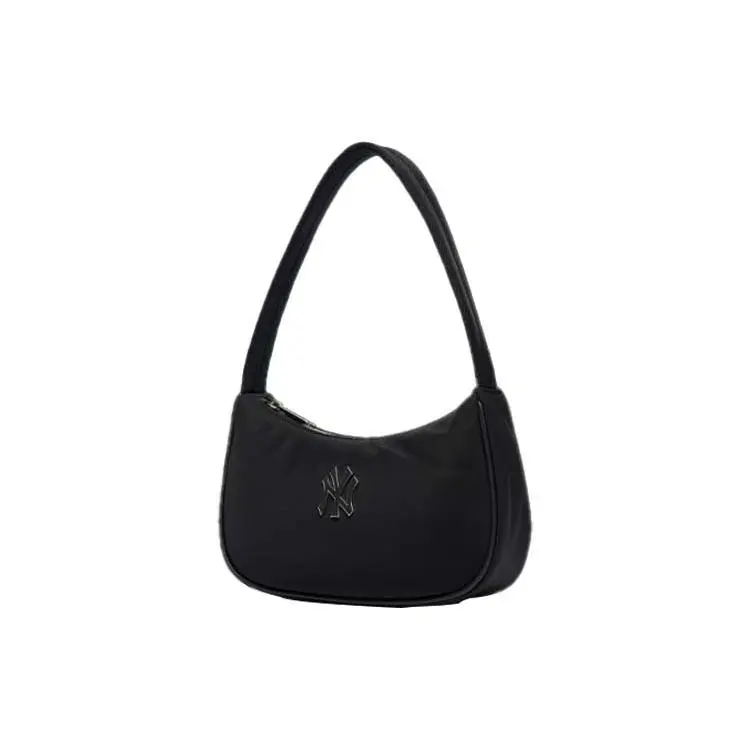 MLB New York Yankees Polyester Crossbody Bag for Women with Large Spring/Summer Logo, Black
